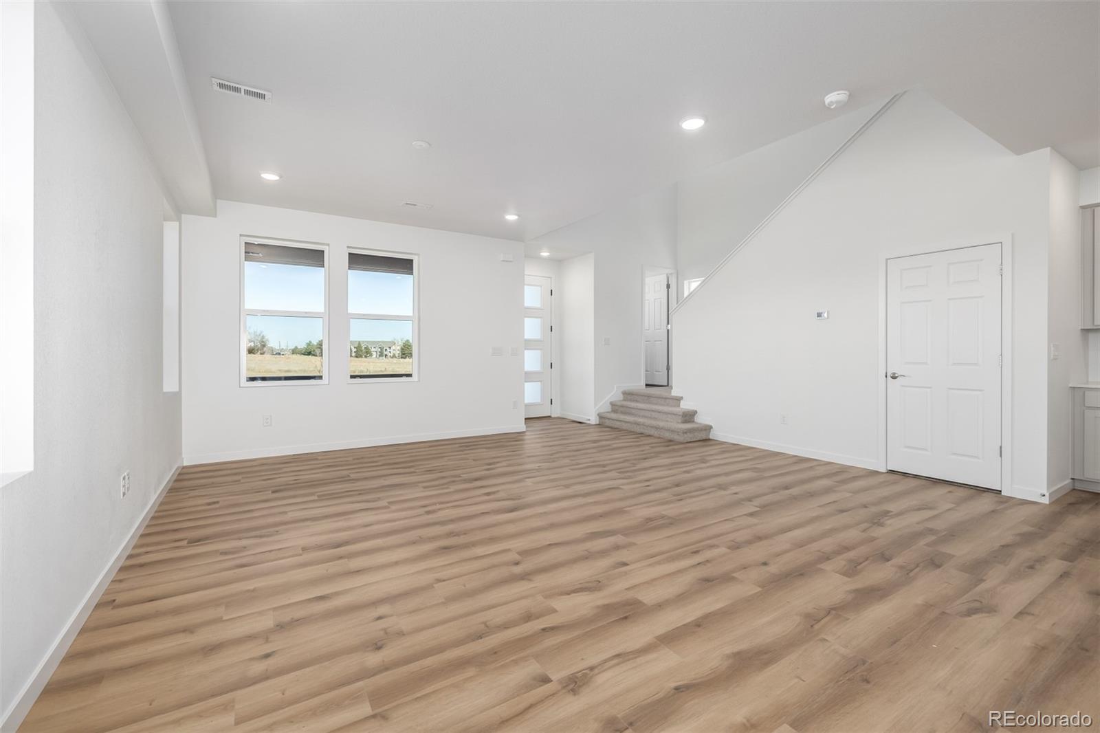 MLS Image #7 for 2632 e 103rd avenue,thornton, Colorado