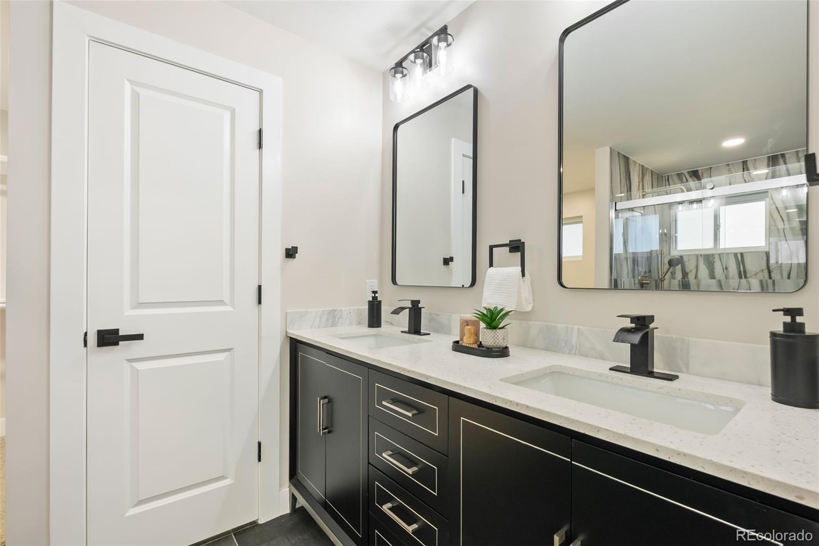 MLS Image #30 for 3831 s hillcrest drive,denver, Colorado