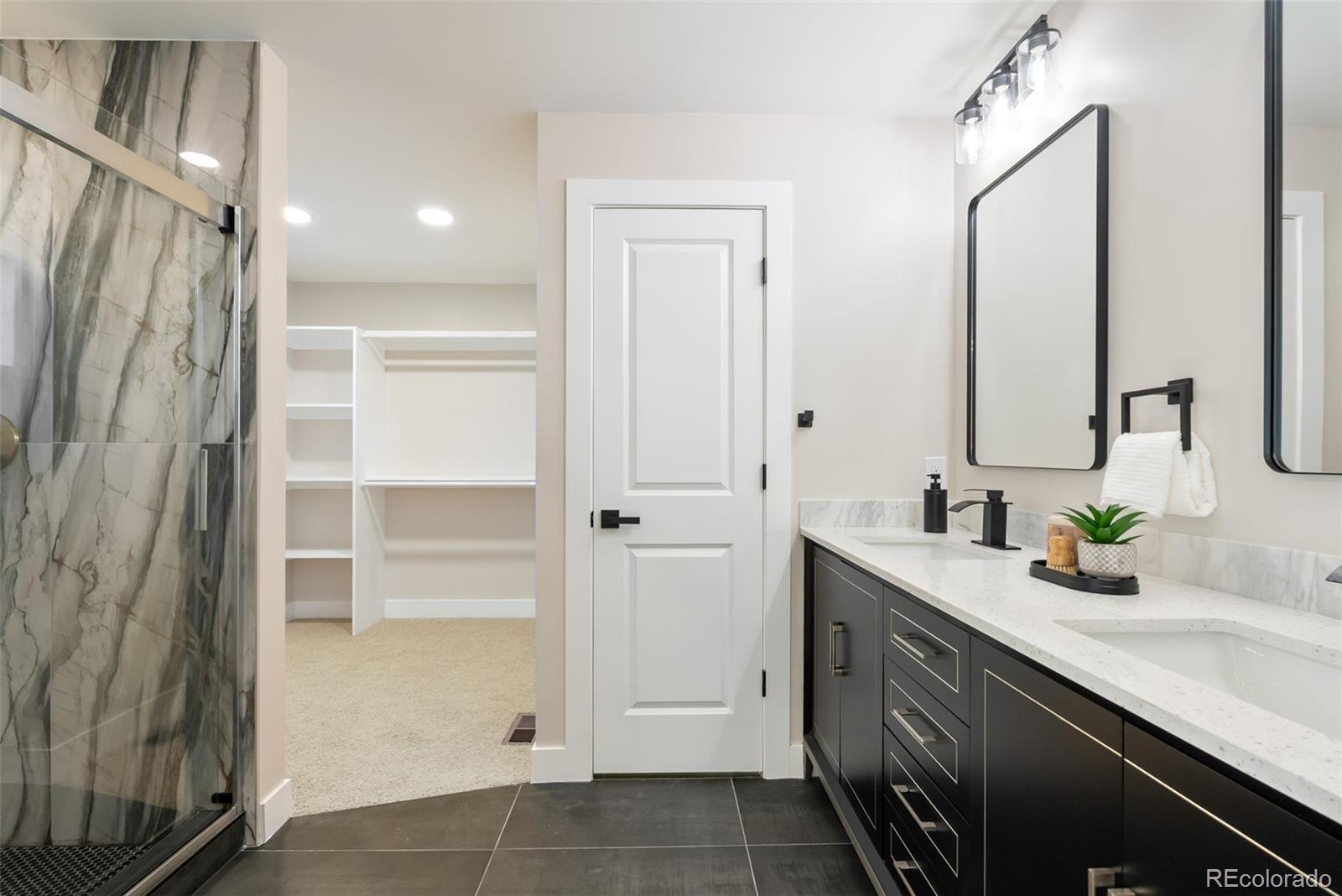 MLS Image #31 for 3831 s hillcrest drive,denver, Colorado