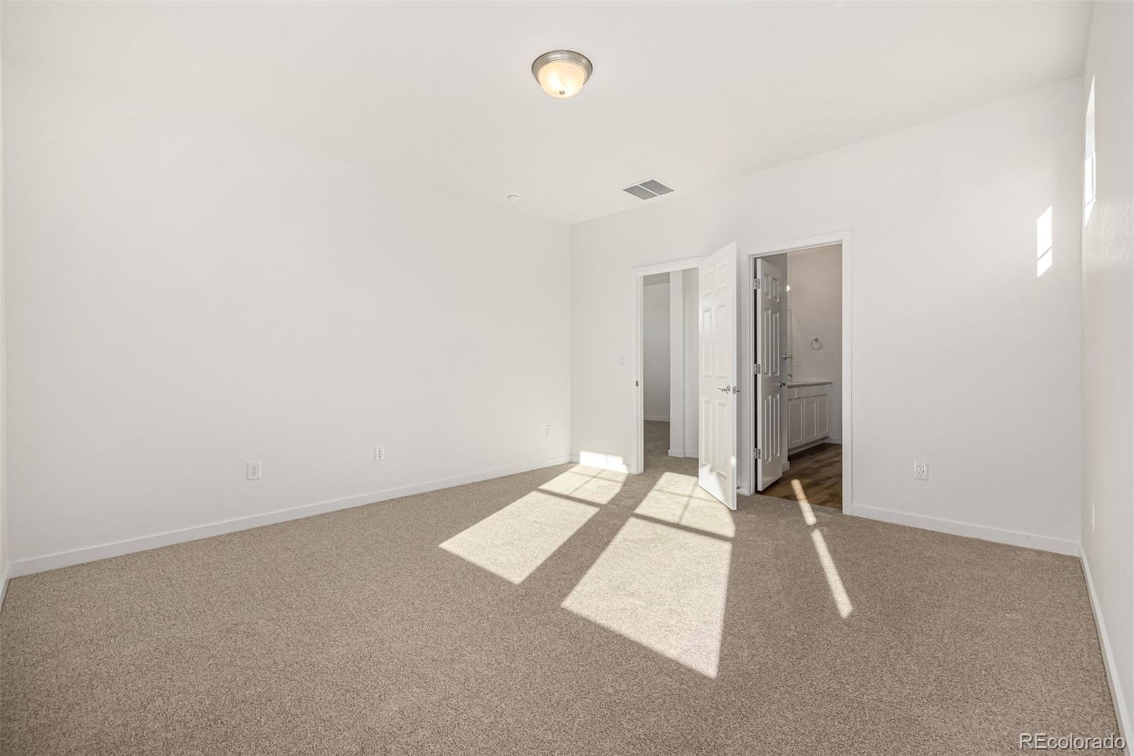 MLS Image #26 for 2631 e 102nd place,thornton, Colorado