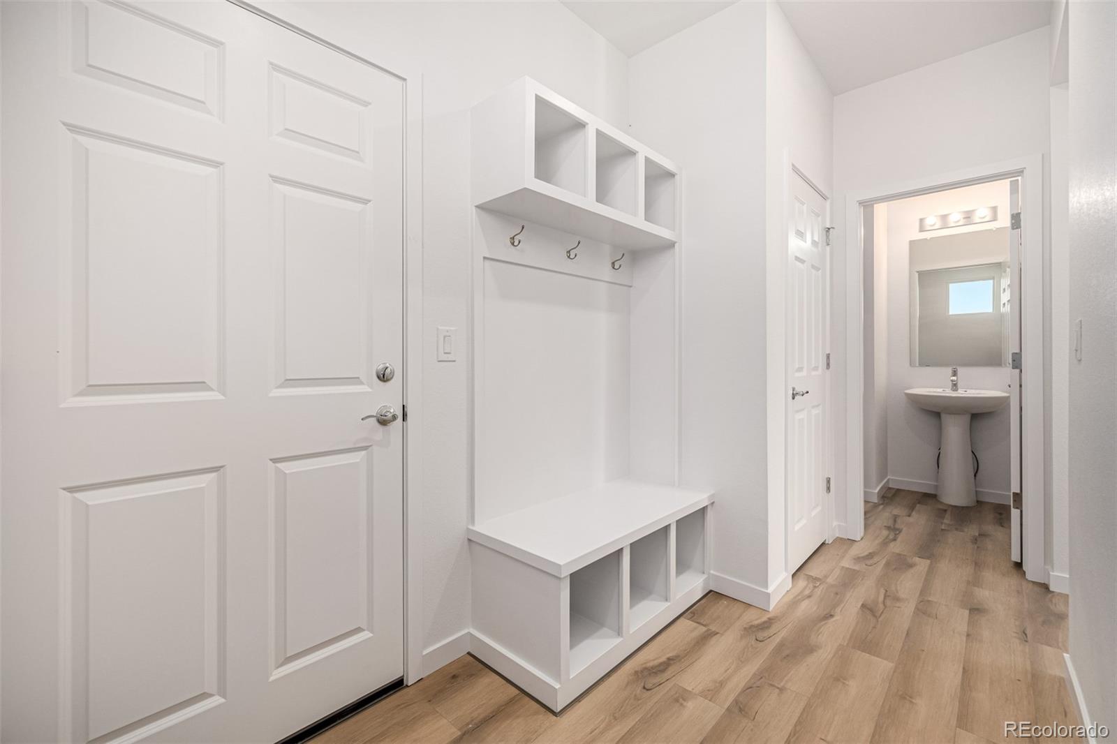 MLS Image #39 for 2631 e 102nd place,thornton, Colorado