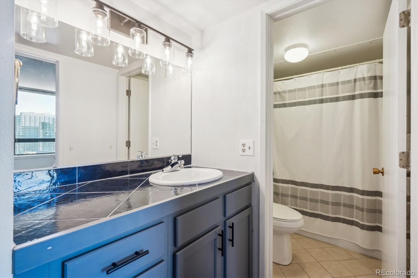 MLS Image #14 for 1020  15th street,denver, Colorado