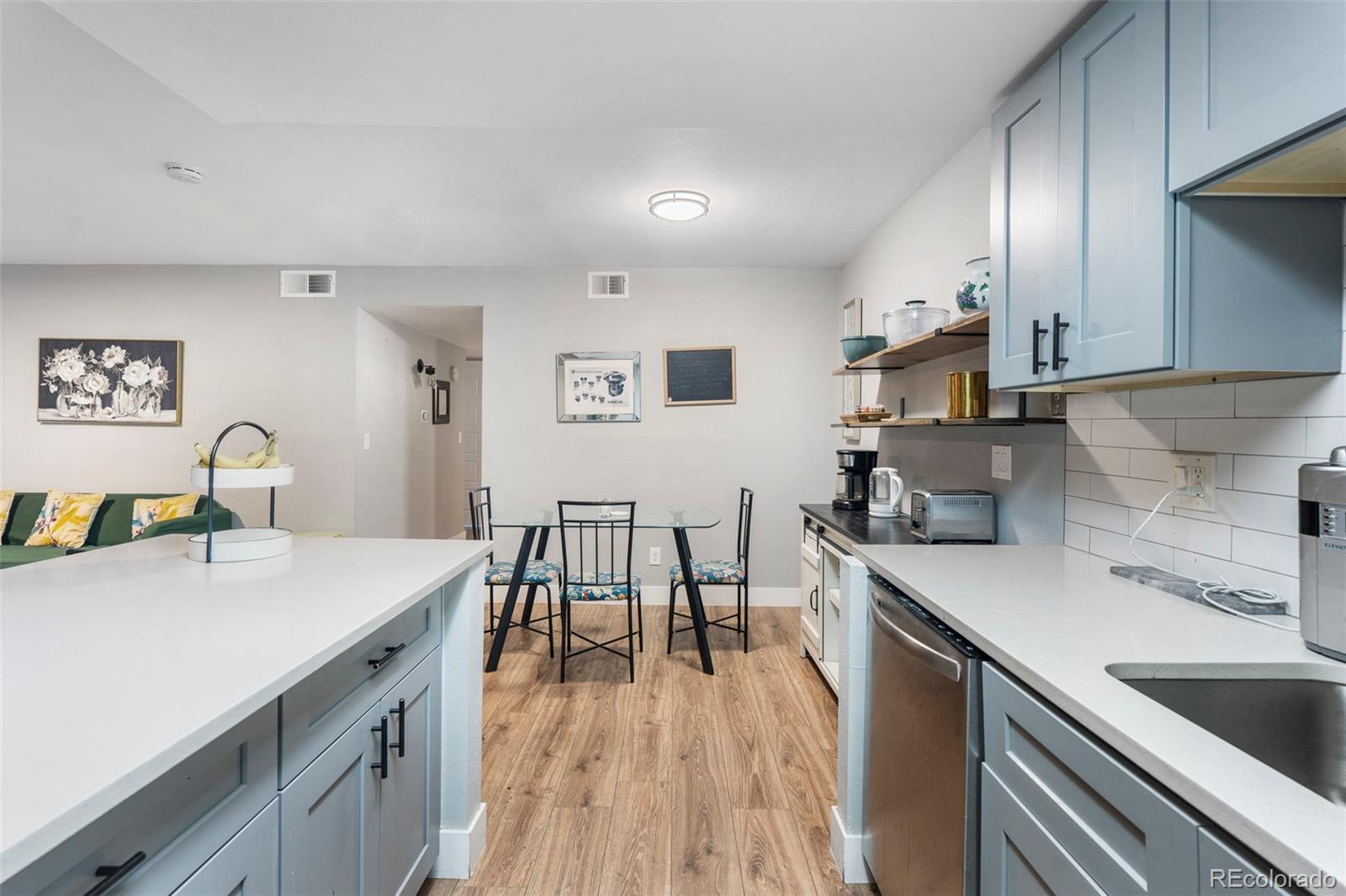MLS Image #10 for 904 s walden way 102,aurora, Colorado