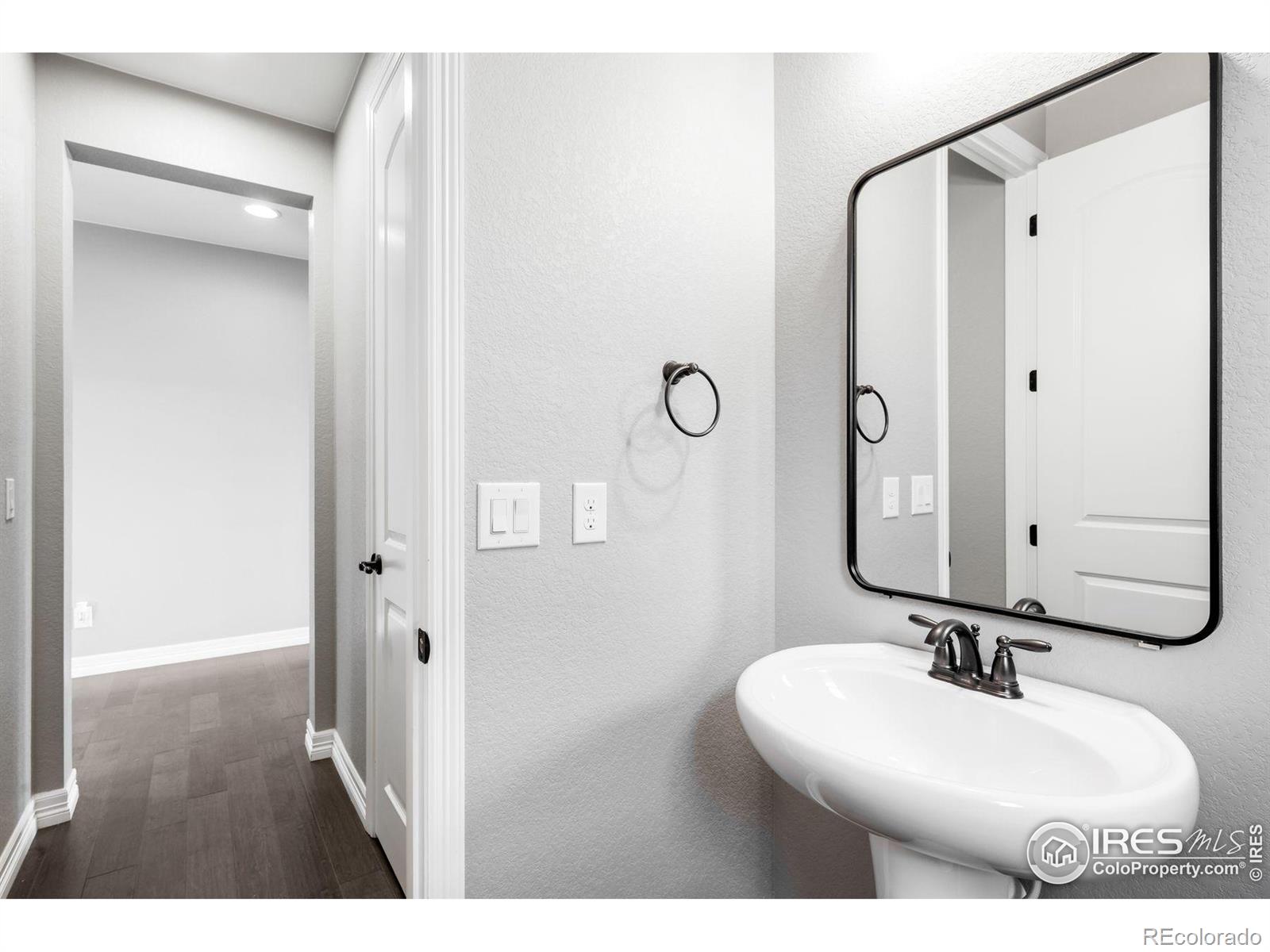 MLS Image #14 for 14807  haley avenue,parker, Colorado