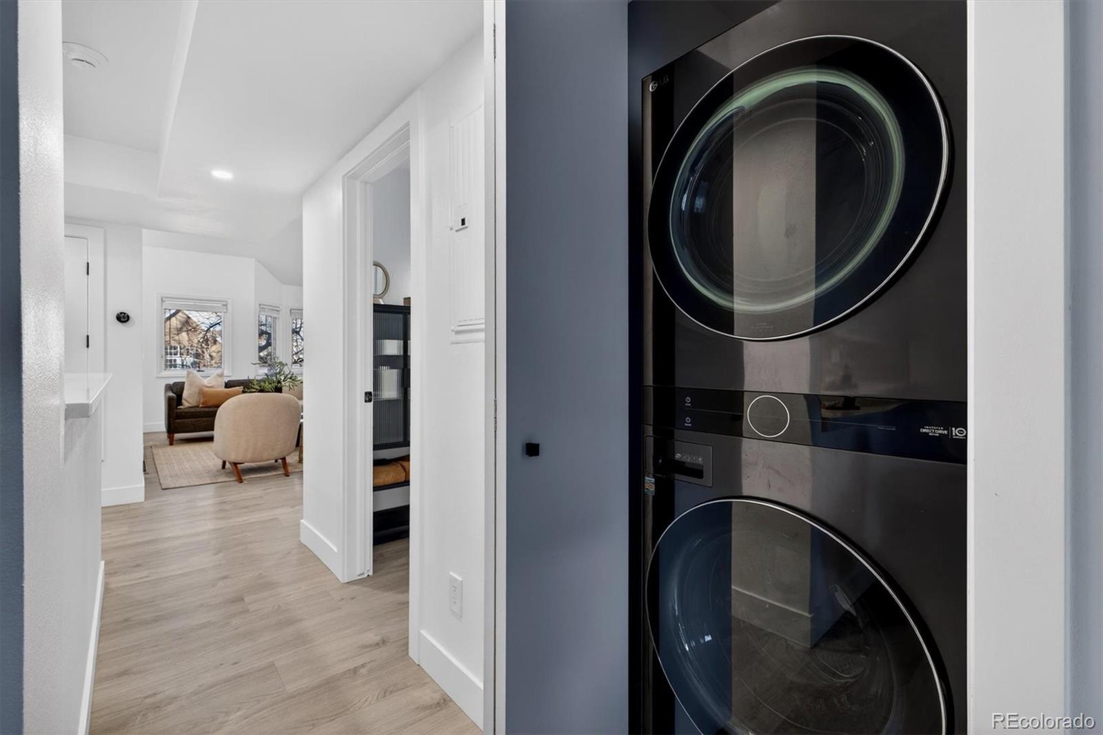 MLS Image #14 for 170 s jackson street 205,denver, Colorado