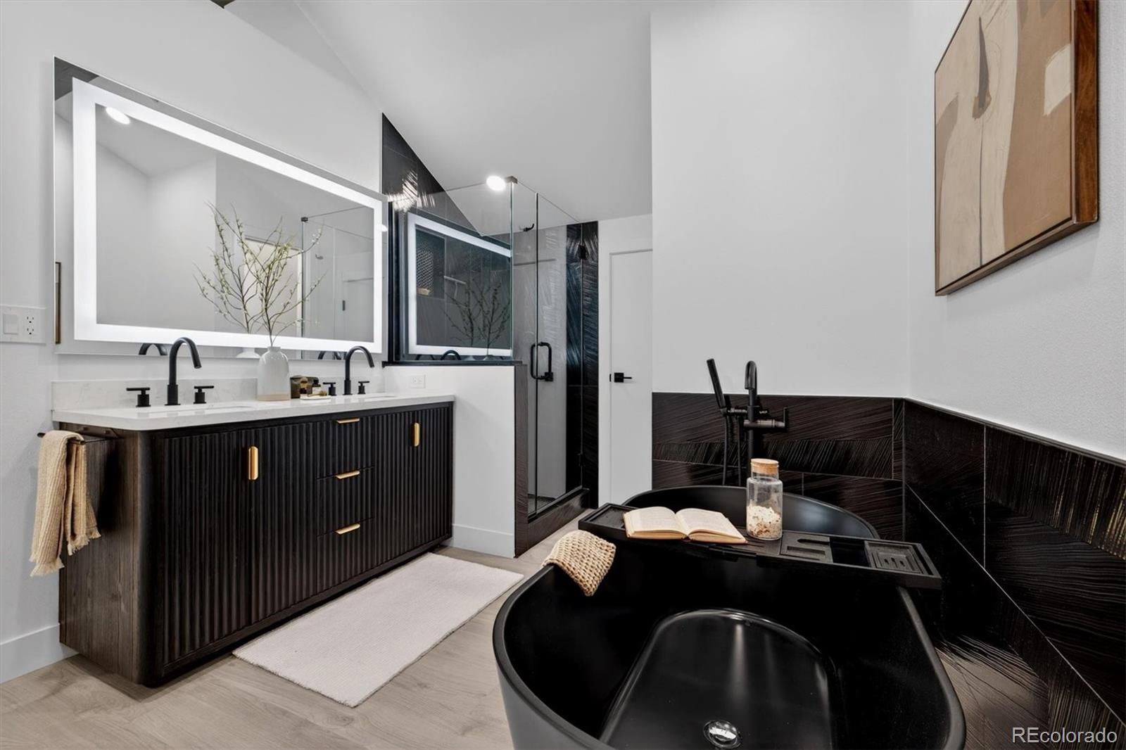 MLS Image #23 for 170 s jackson street 205,denver, Colorado