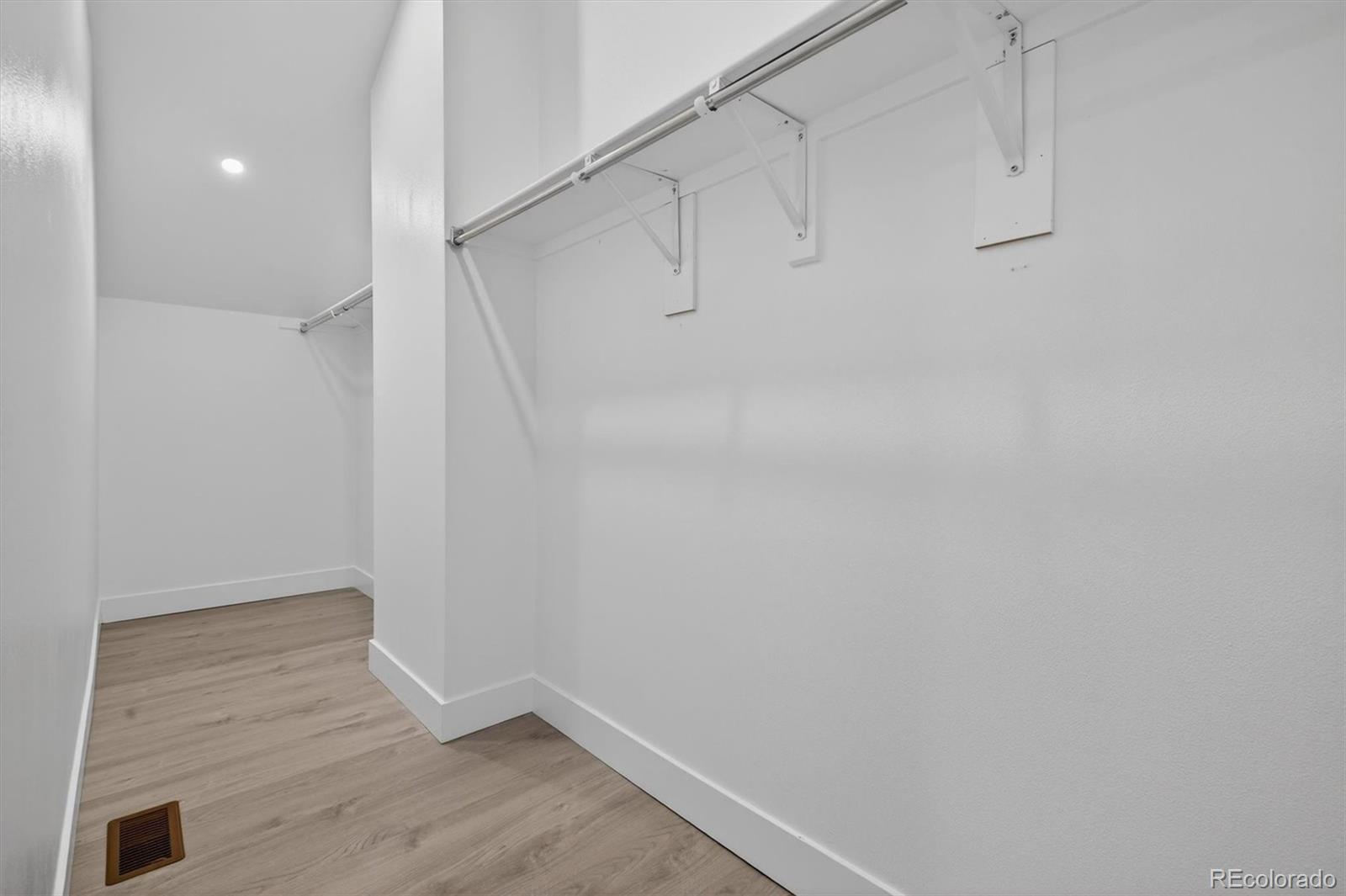 MLS Image #24 for 170 s jackson street 205,denver, Colorado