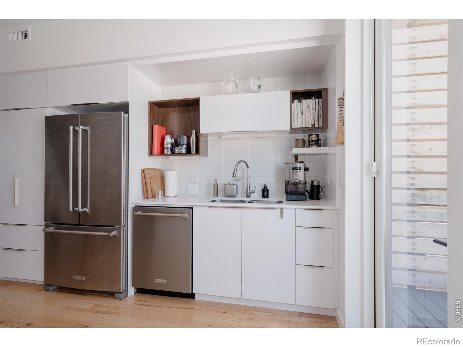 MLS Image #11 for 401  linden street,fort collins, Colorado