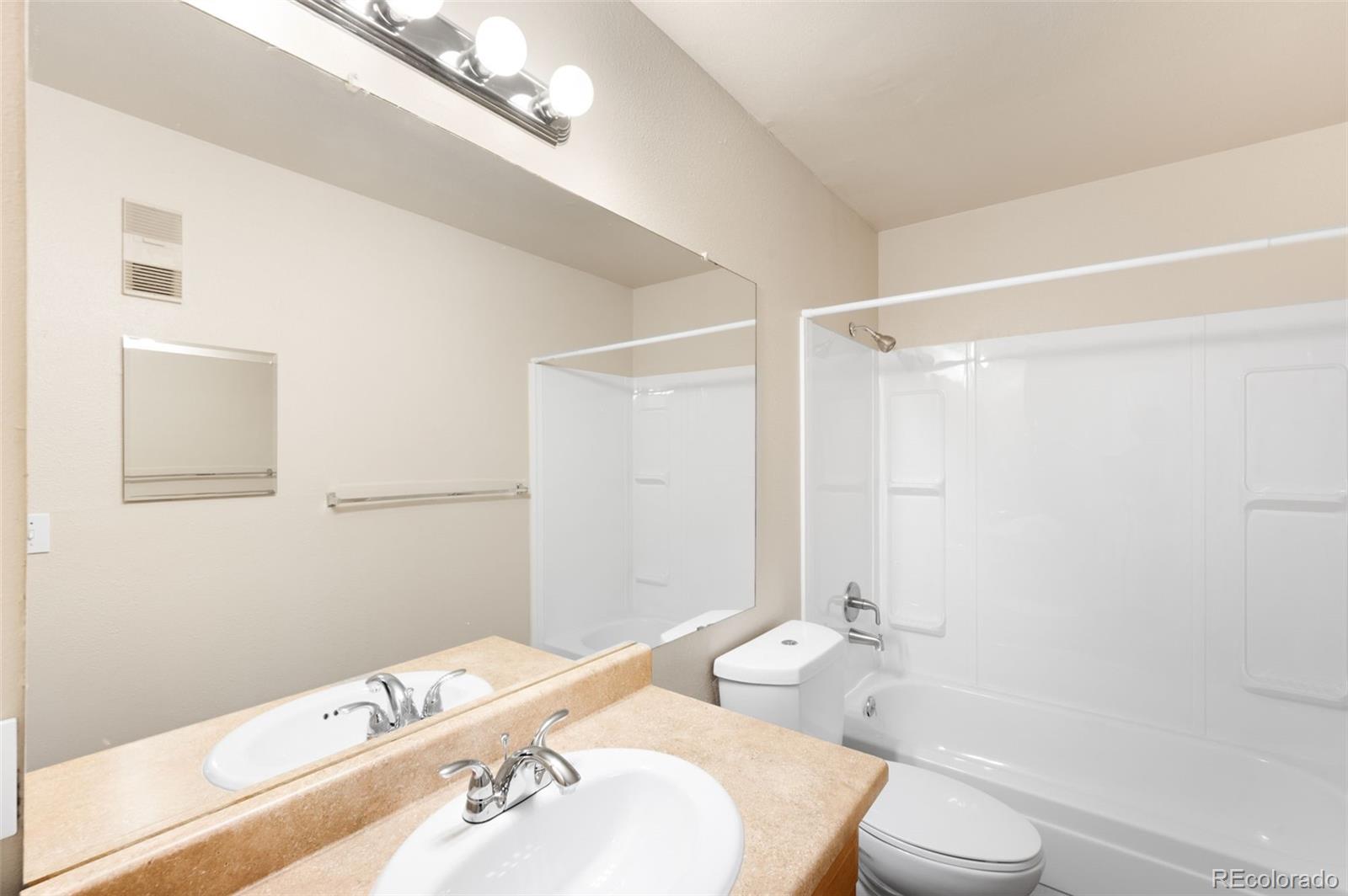 MLS Image #12 for 10150 e virginia avenue 7-201,denver, Colorado