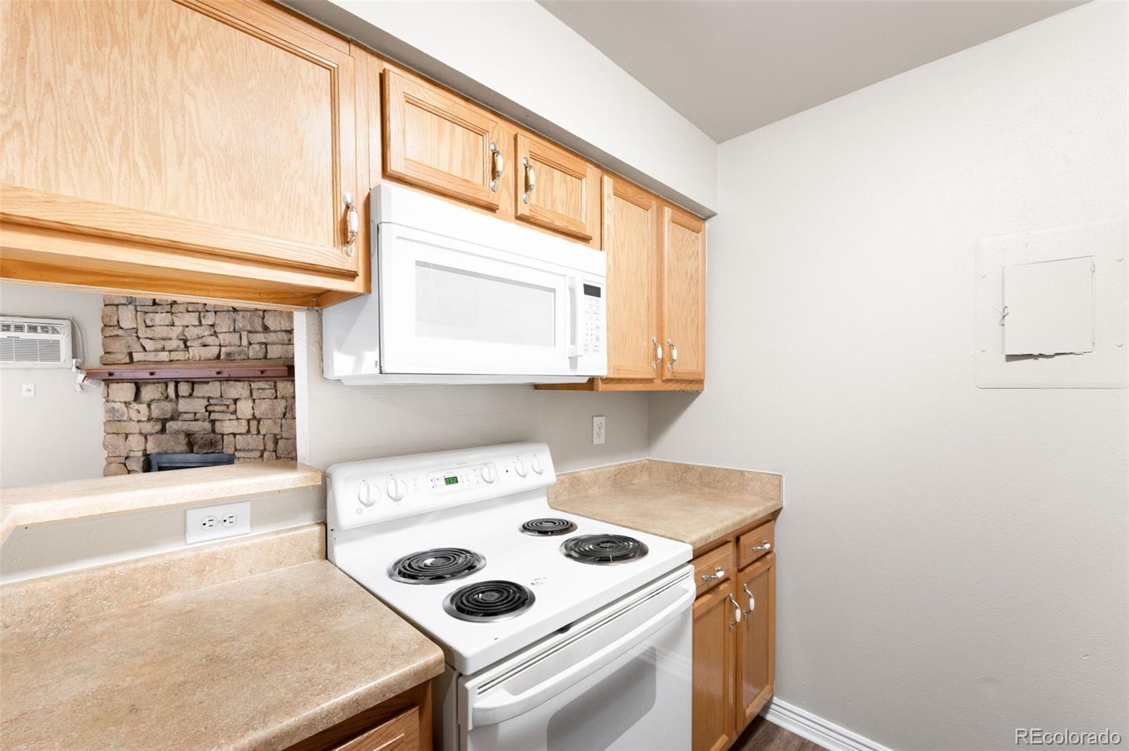 MLS Image #5 for 10150 e virginia avenue 7-201,denver, Colorado