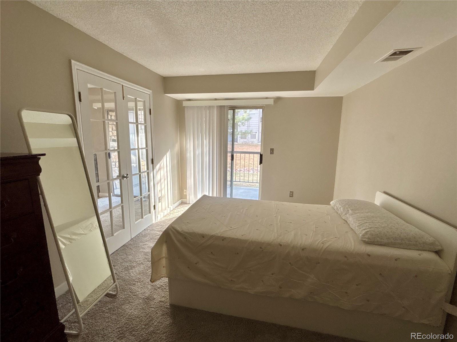 MLS Image #9 for 2575 s syracuse way j102,denver, Colorado