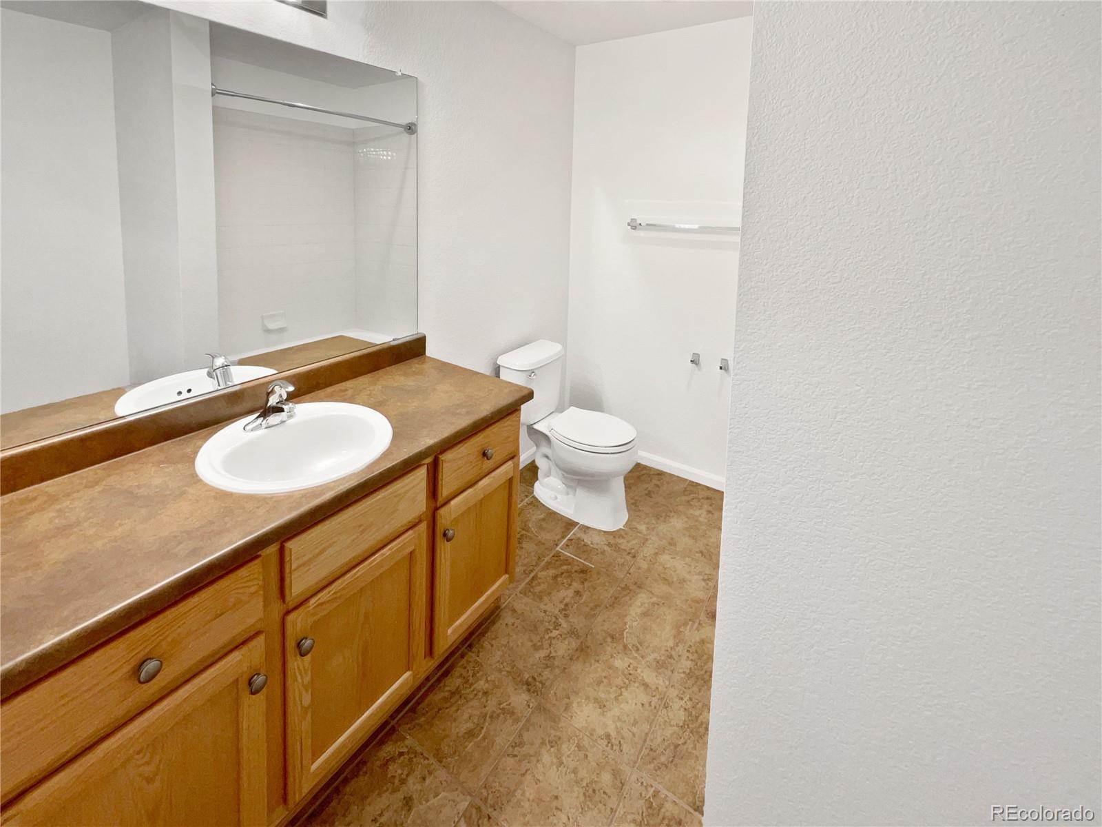 MLS Image #13 for 18062 e 104th place b,commerce city, Colorado