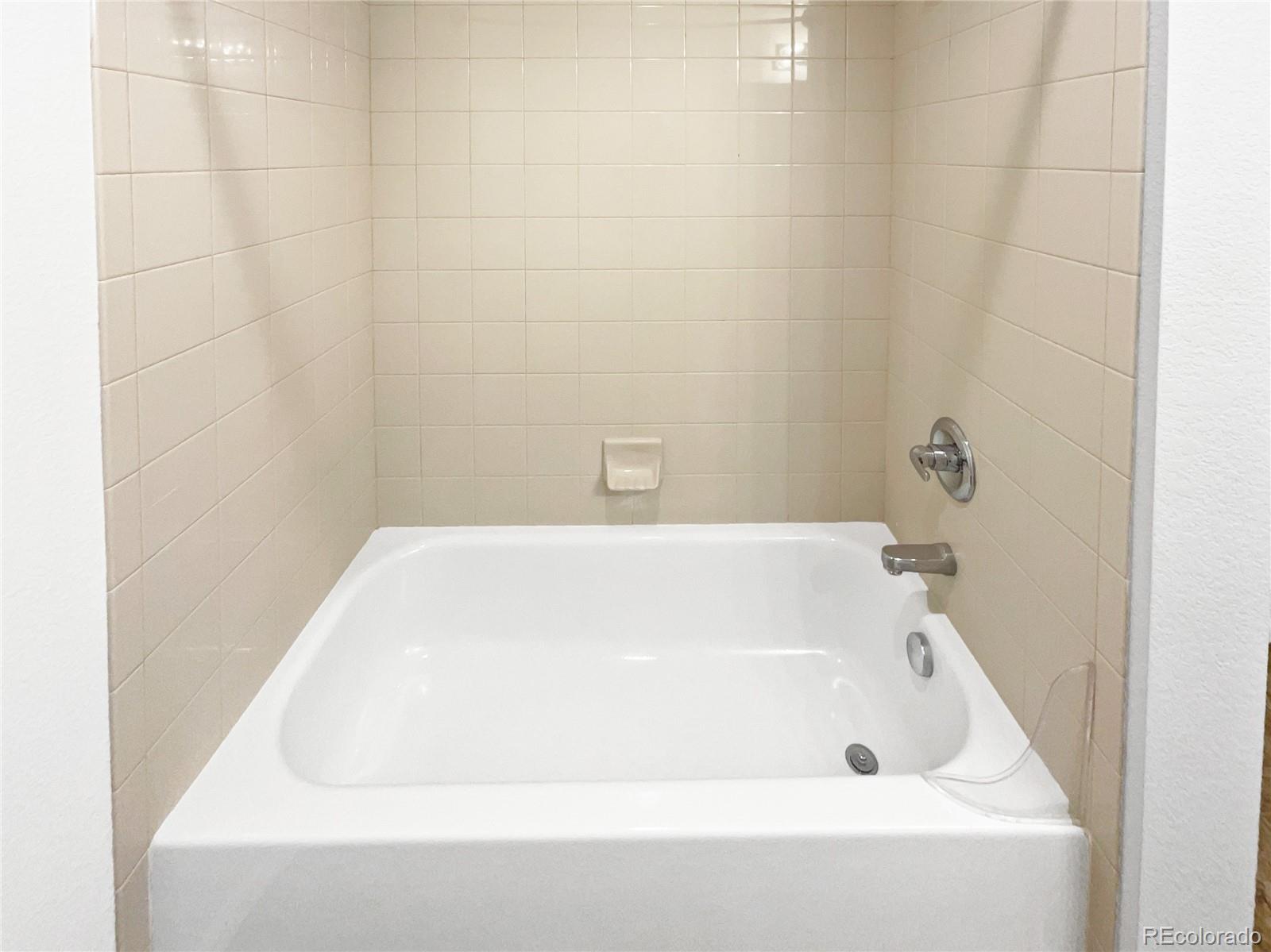 MLS Image #14 for 18062 e 104th place b,commerce city, Colorado