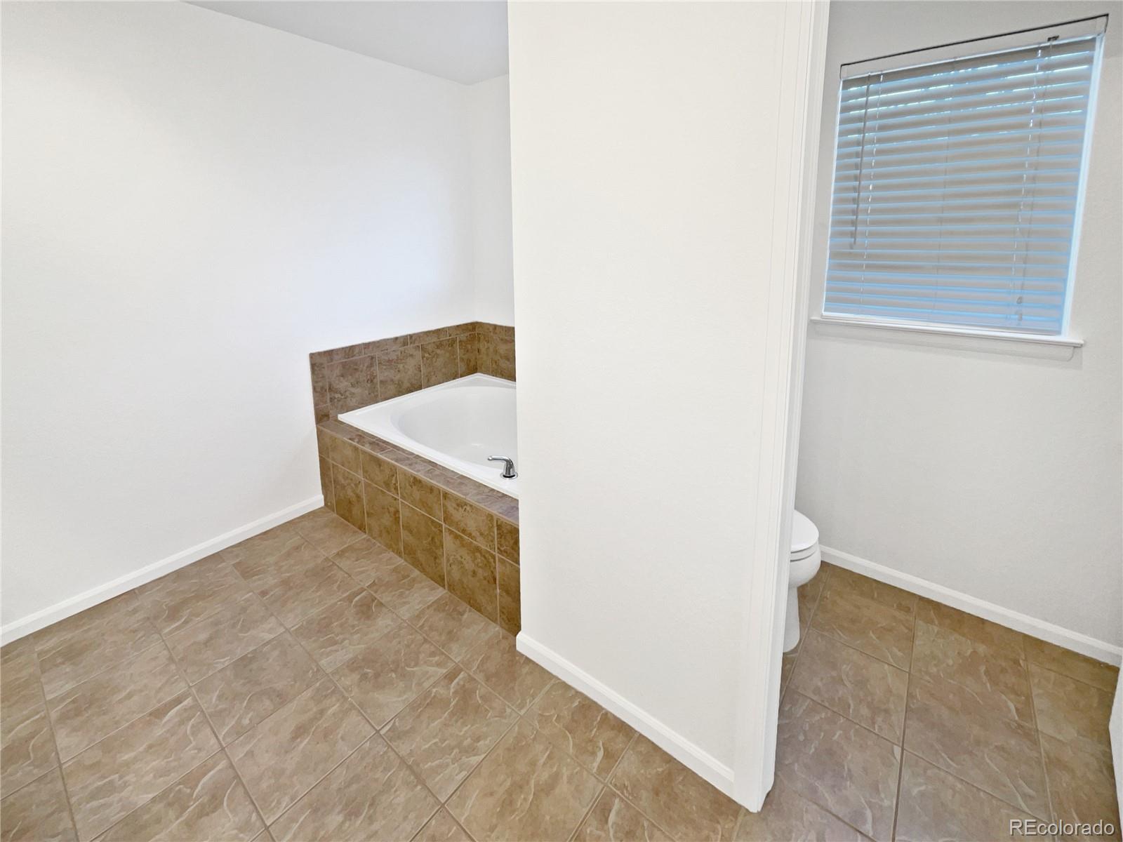 MLS Image #19 for 18062 e 104th place b,commerce city, Colorado