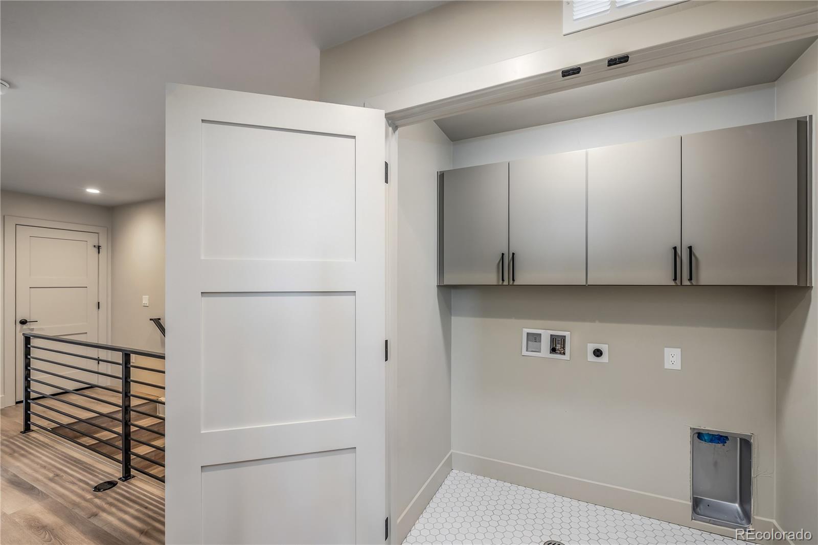MLS Image #18 for 3935  lipan street,denver, Colorado
