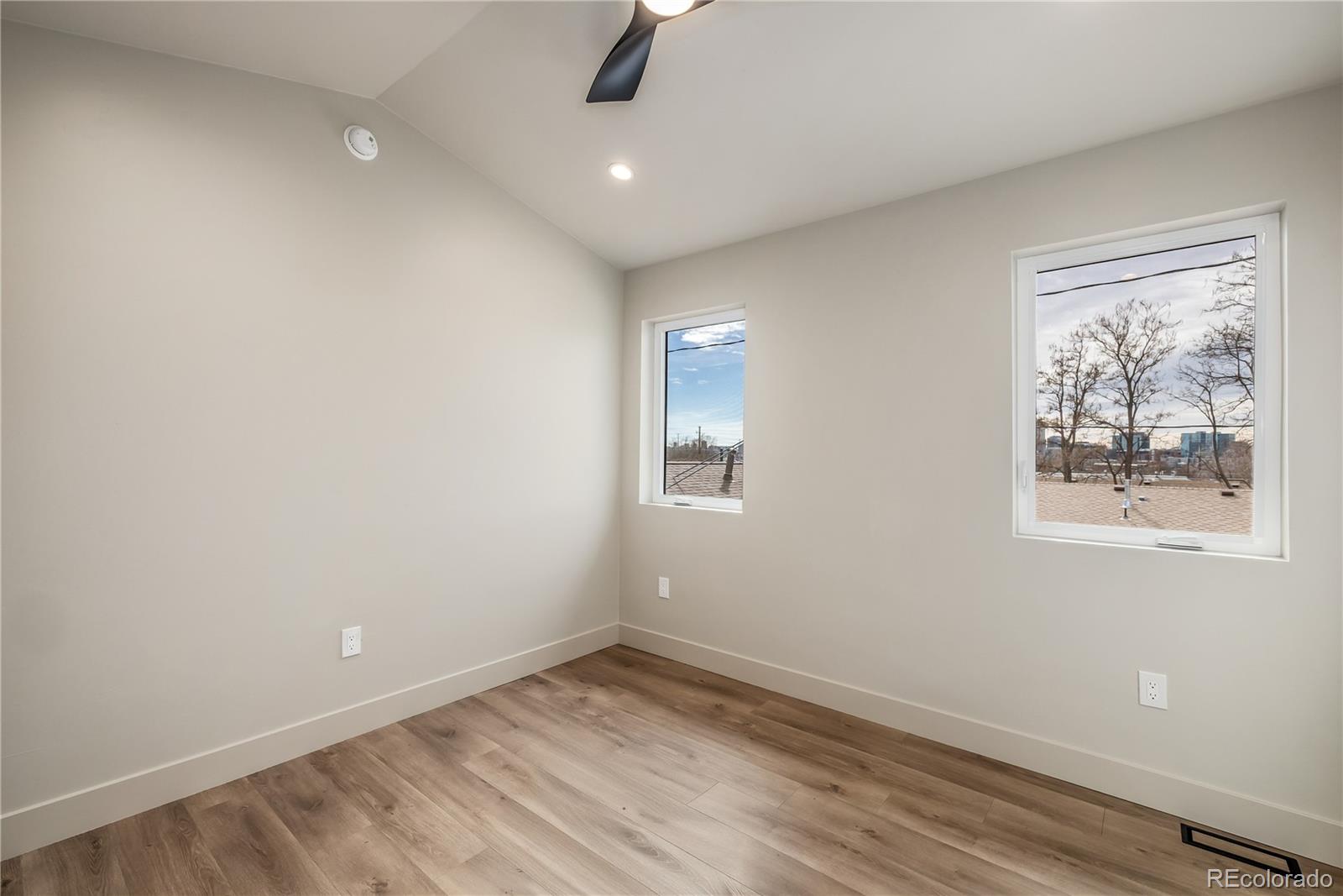 MLS Image #19 for 3935  lipan street,denver, Colorado