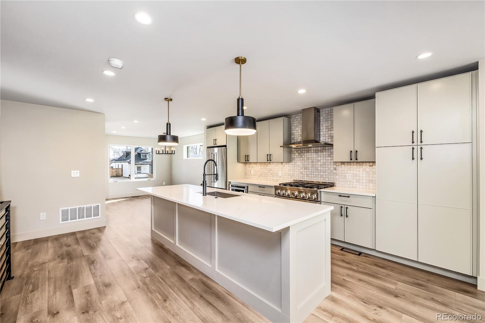 MLS Image #4 for 3935  lipan street,denver, Colorado