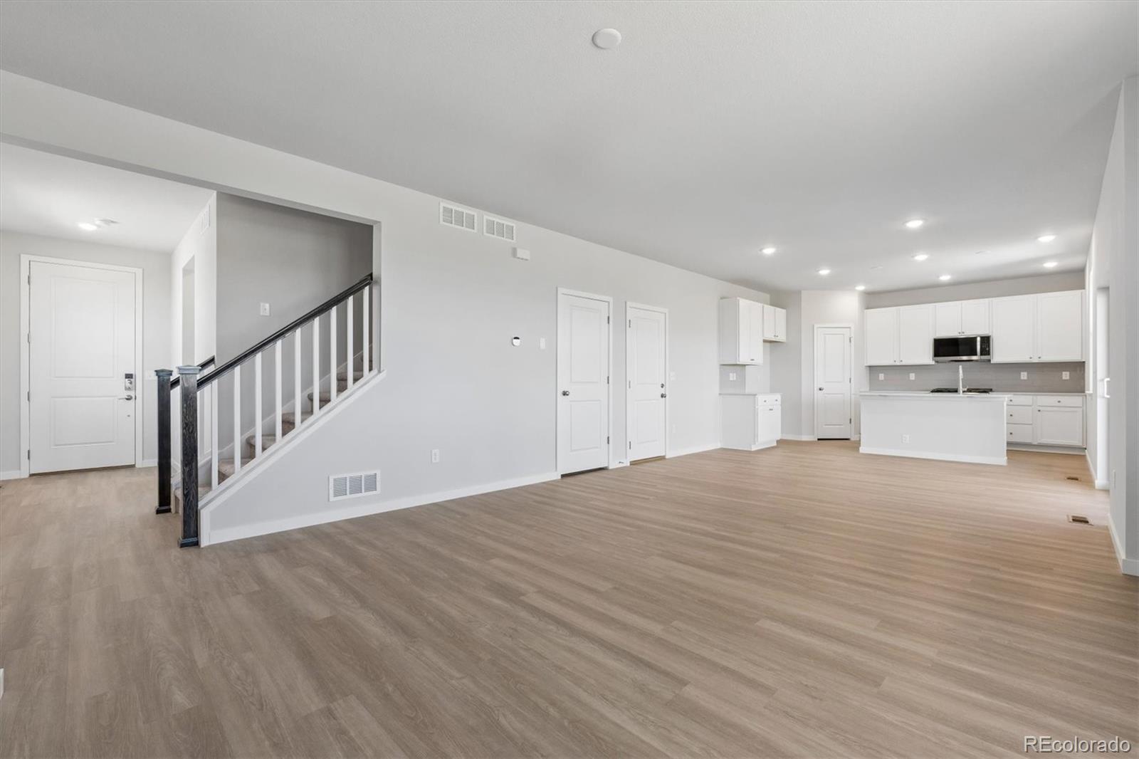 MLS Image #4 for 3691  sandreed street,dacono, Colorado
