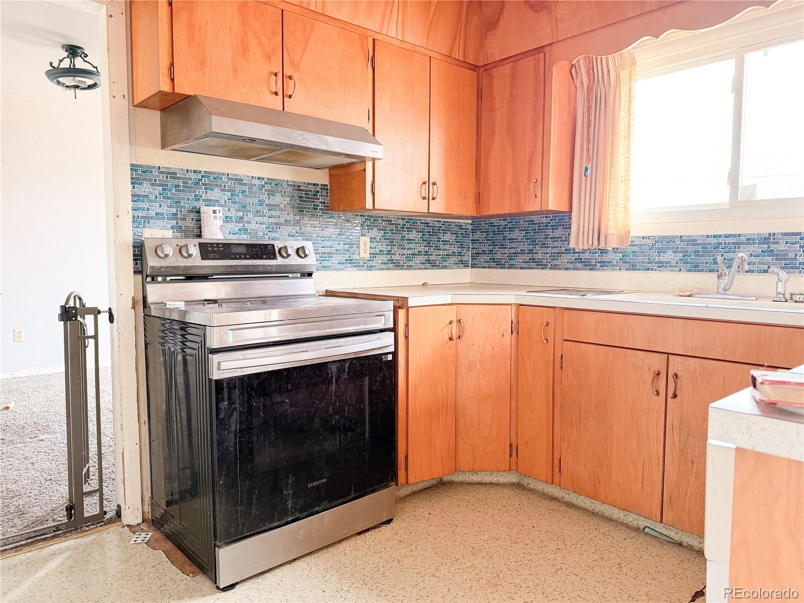 MLS Image #4 for 162  fordham circle,pueblo, Colorado