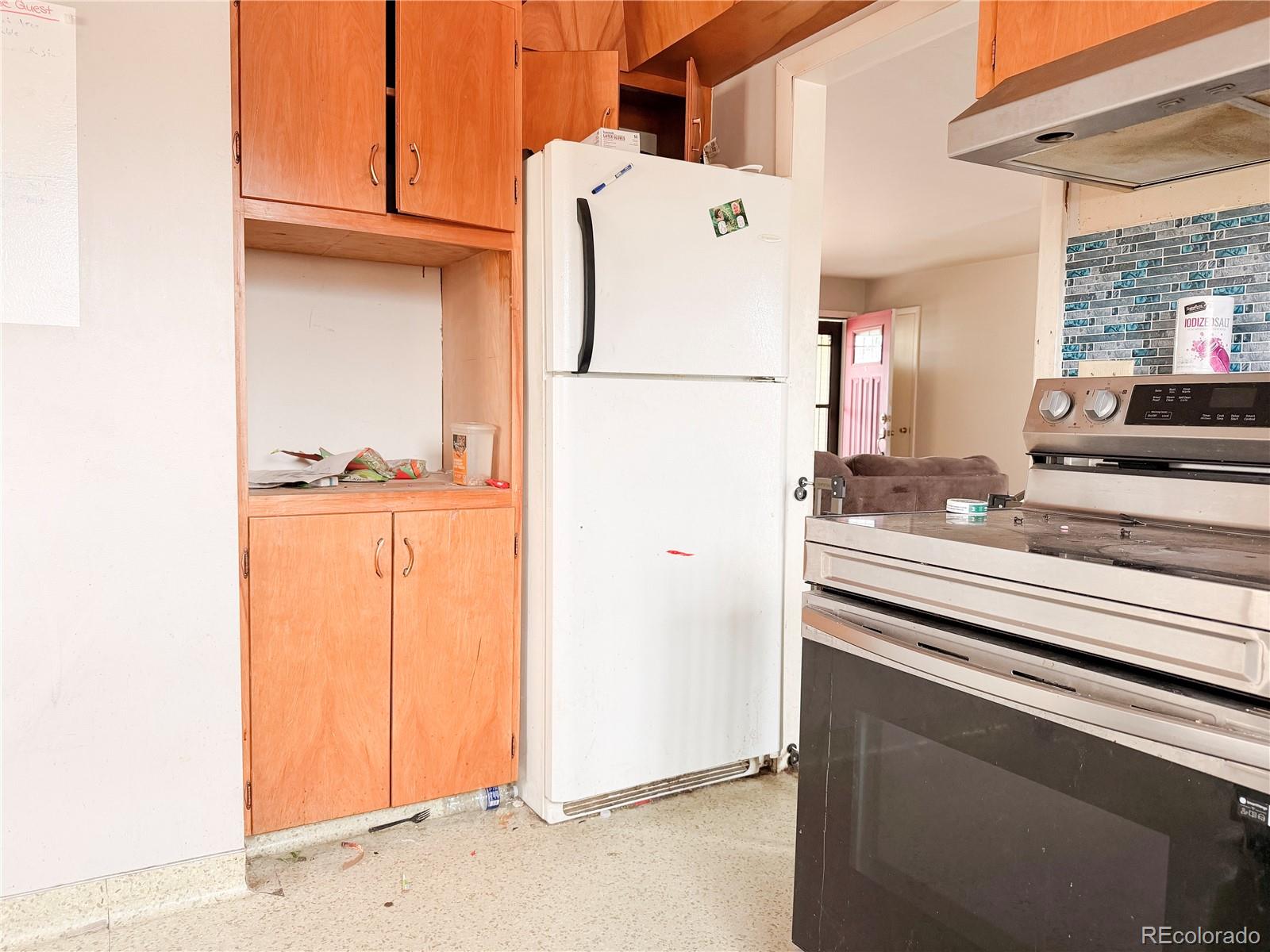 MLS Image #5 for 162  fordham circle,pueblo, Colorado