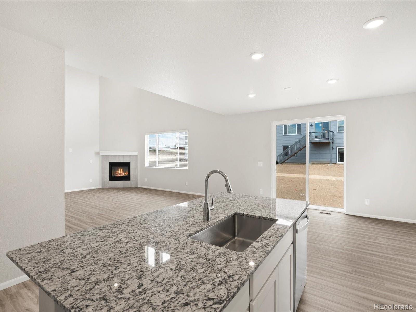 MLS Image #11 for 8928  salida street,commerce city, Colorado