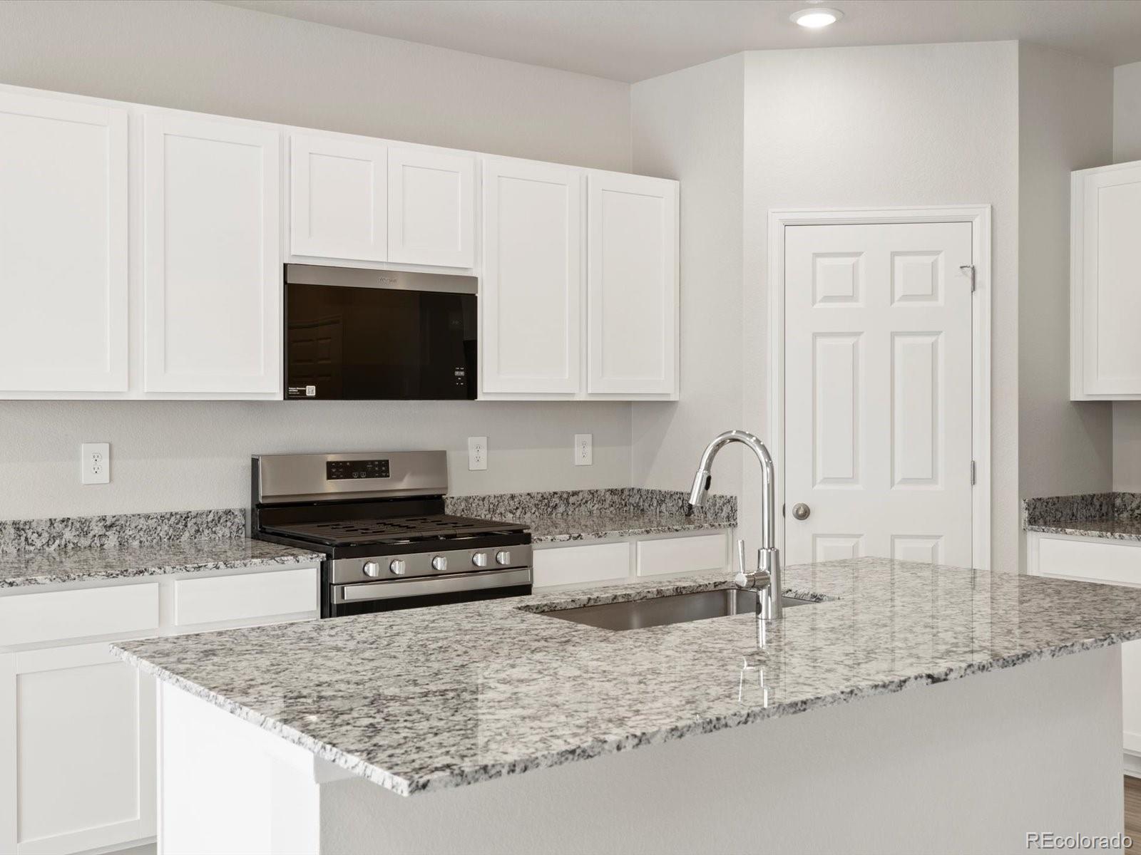 MLS Image #9 for 8928  salida street,commerce city, Colorado