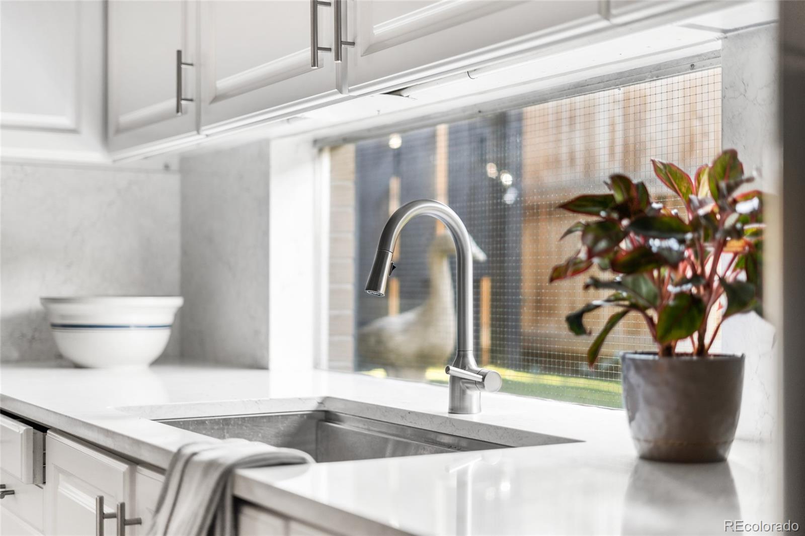 MLS Image #28 for 2735 e 7th avenue parkway,denver, Colorado