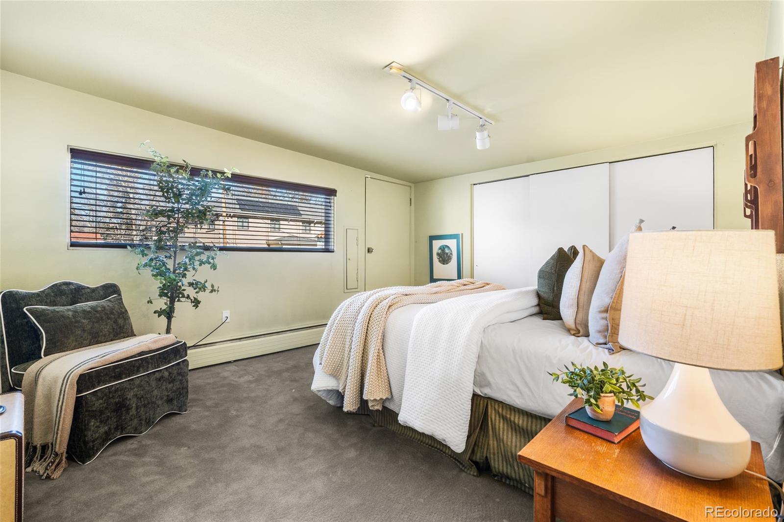 MLS Image #41 for 2735 e 7th avenue parkway,denver, Colorado