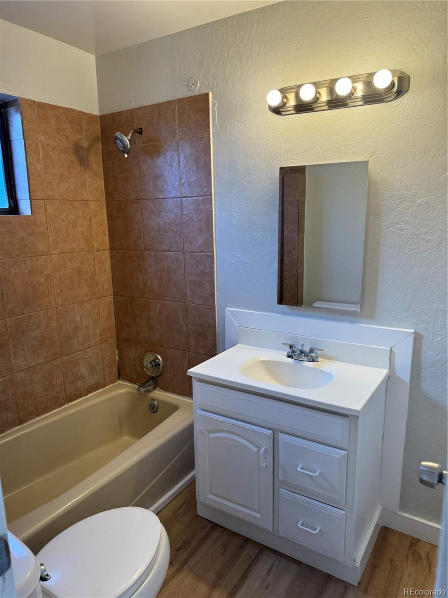 MLS Image #19 for 3440 w custer place,denver, Colorado