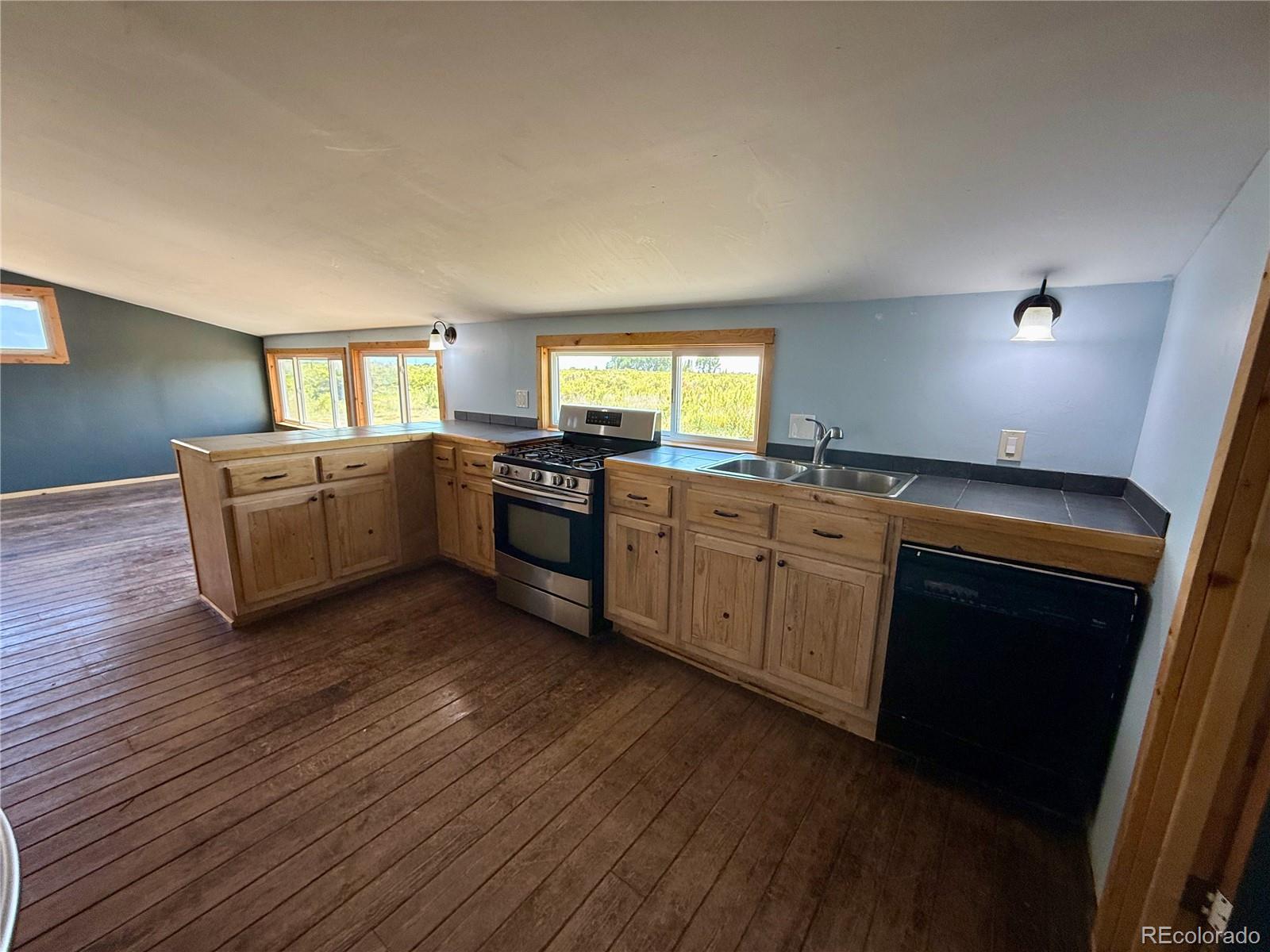 MLS Image #13 for 20497  county road 59 ,moffat, Colorado