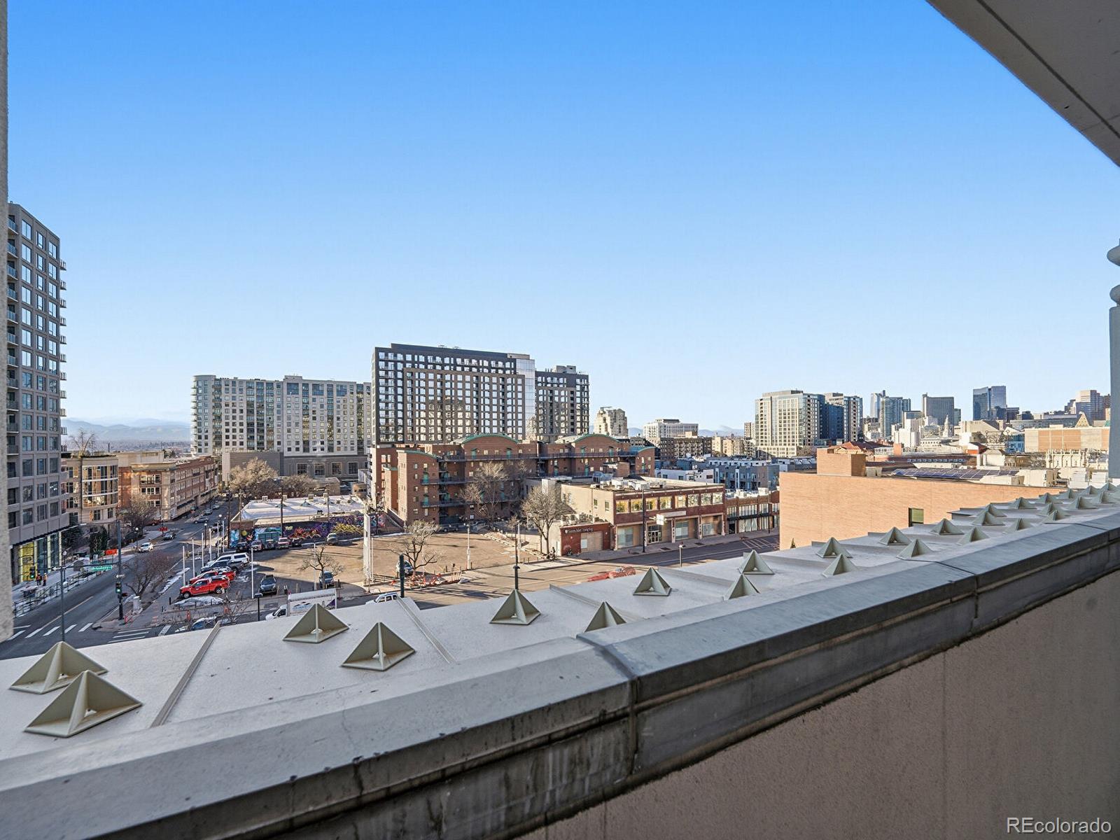 MLS Image #15 for 925 n lincoln street,denver, Colorado