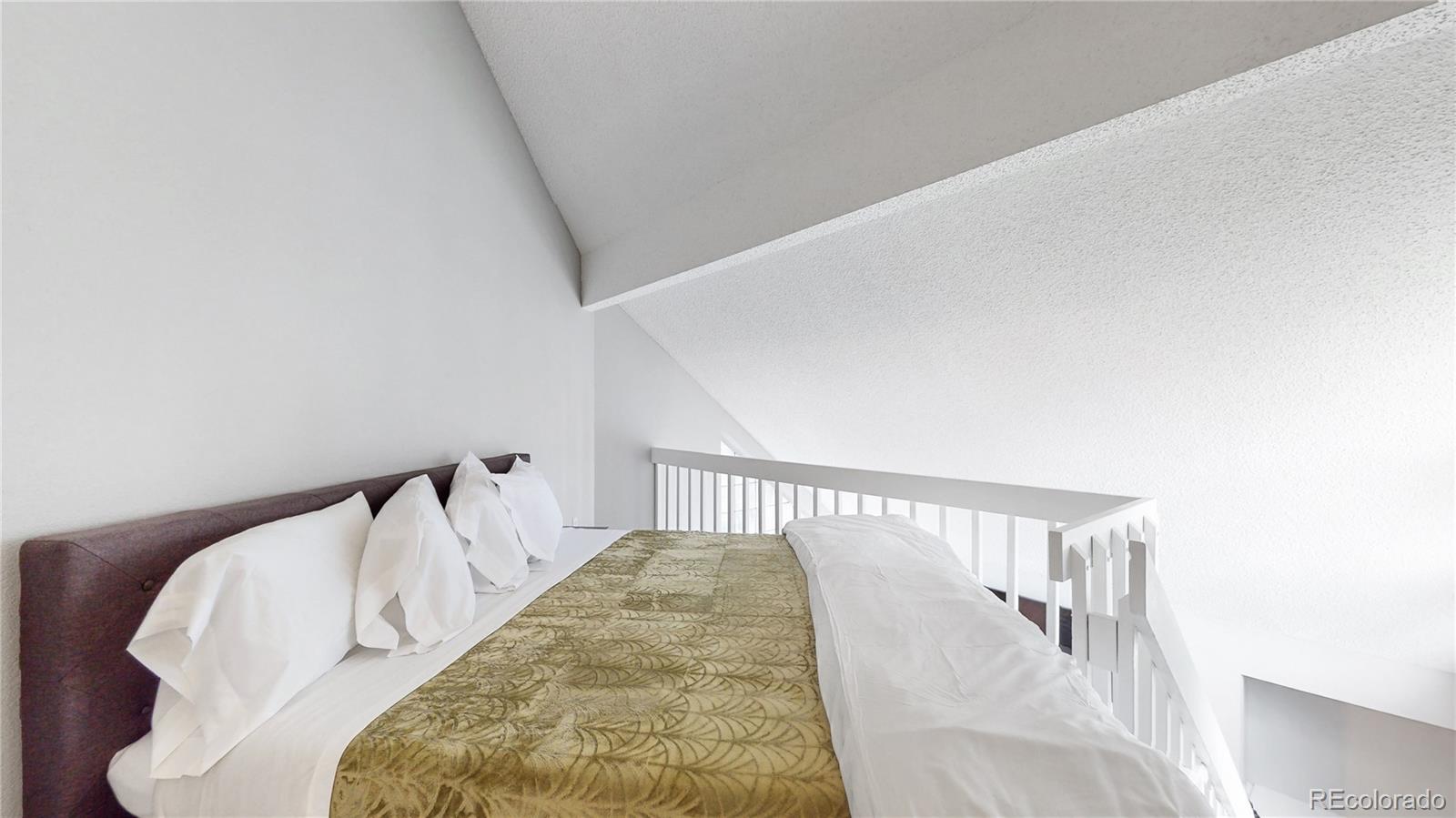 MLS Image #14 for 12434 e tennessee circle b,aurora, Colorado