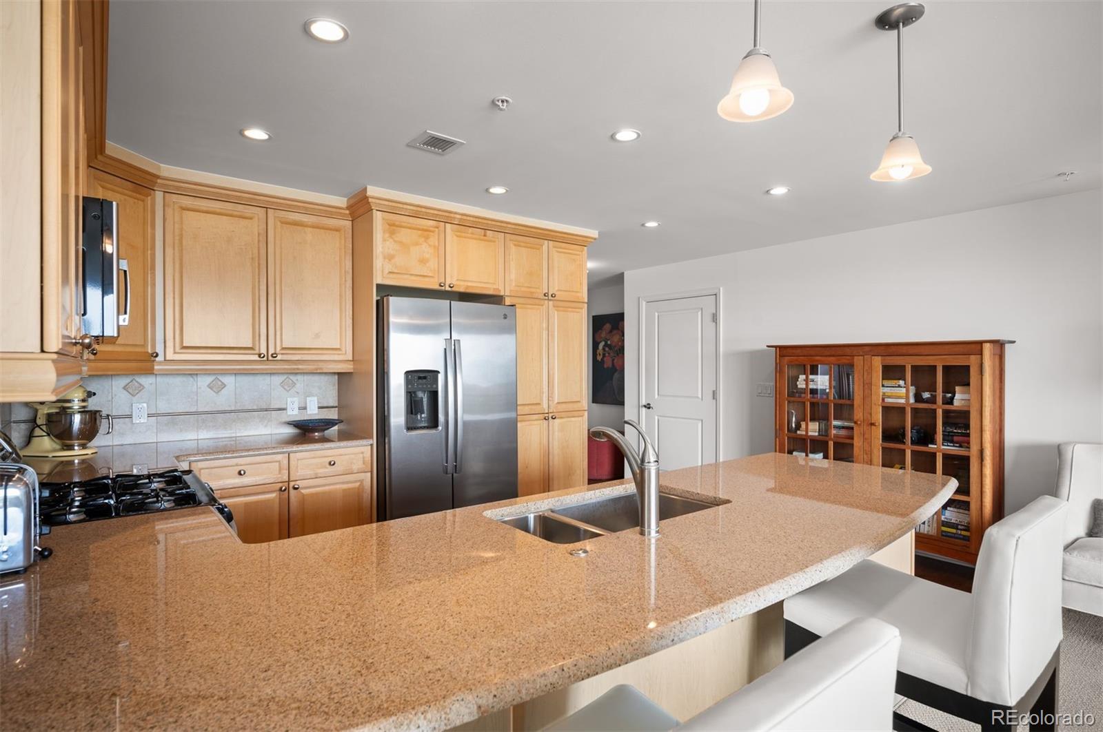 MLS Image #7 for 2990 e 17th avenue,denver, Colorado