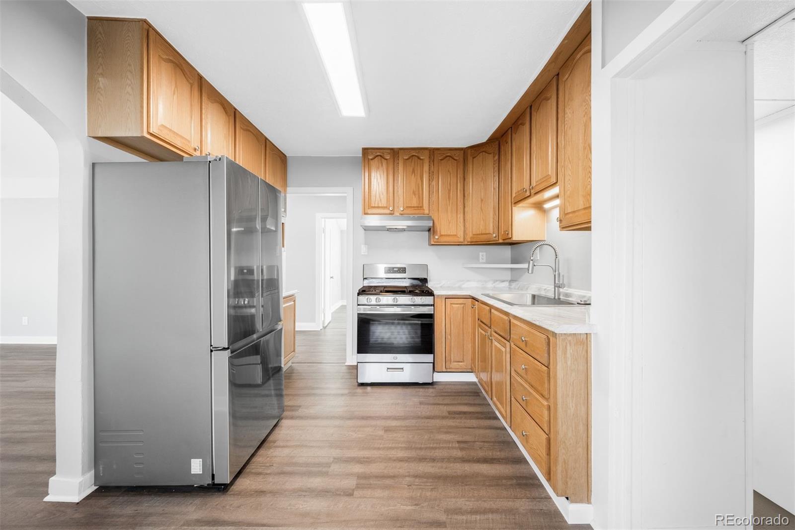 MLS Image #13 for 1187  syracuse street,denver, Colorado