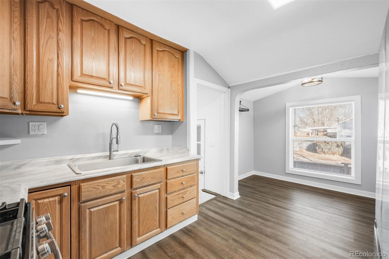 MLS Image #14 for 1187  syracuse street,denver, Colorado