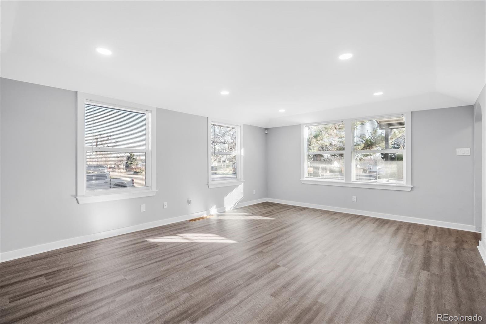 MLS Image #4 for 1187  syracuse street,denver, Colorado