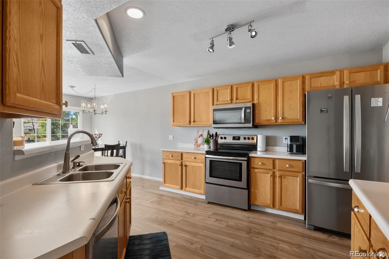 MLS Image #4 for 1381 s cathay court,aurora, Colorado