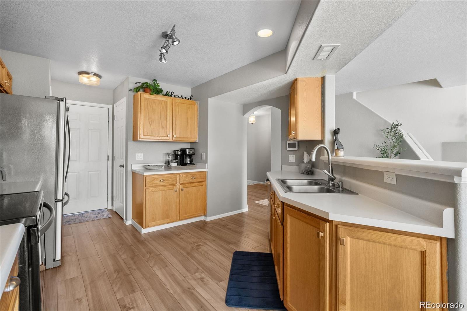 MLS Image #6 for 1381 s cathay court,aurora, Colorado