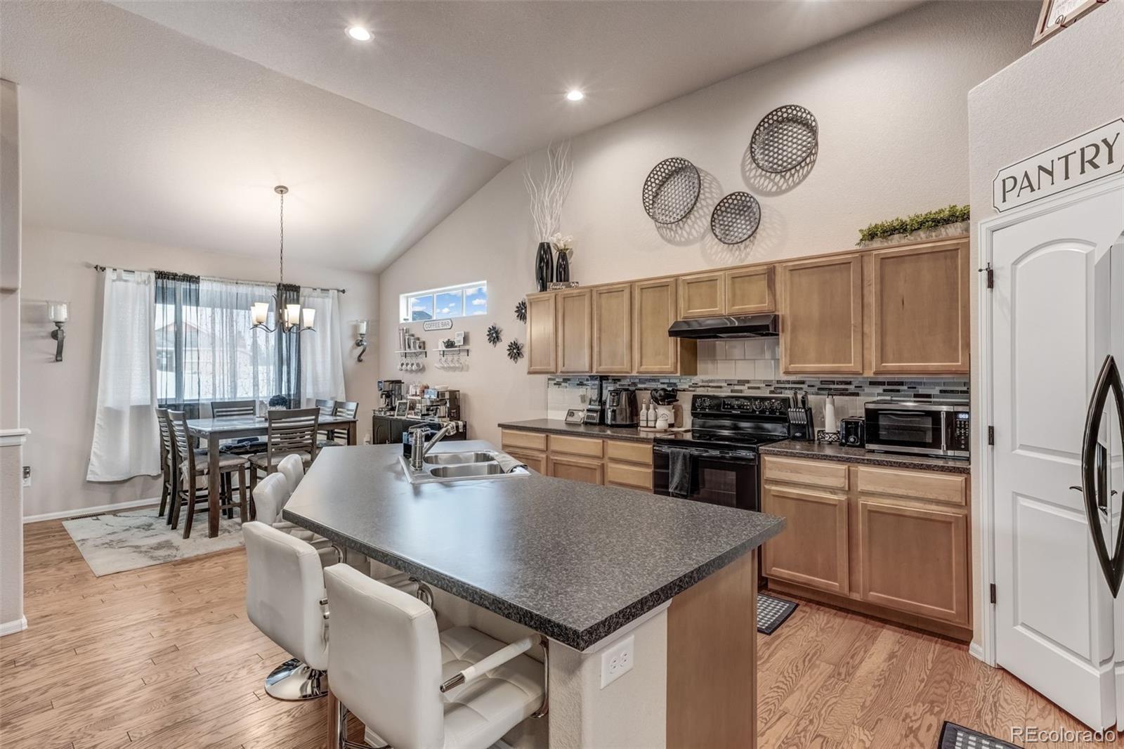 MLS Image #10 for 1601  105th avenue court,greeley, Colorado