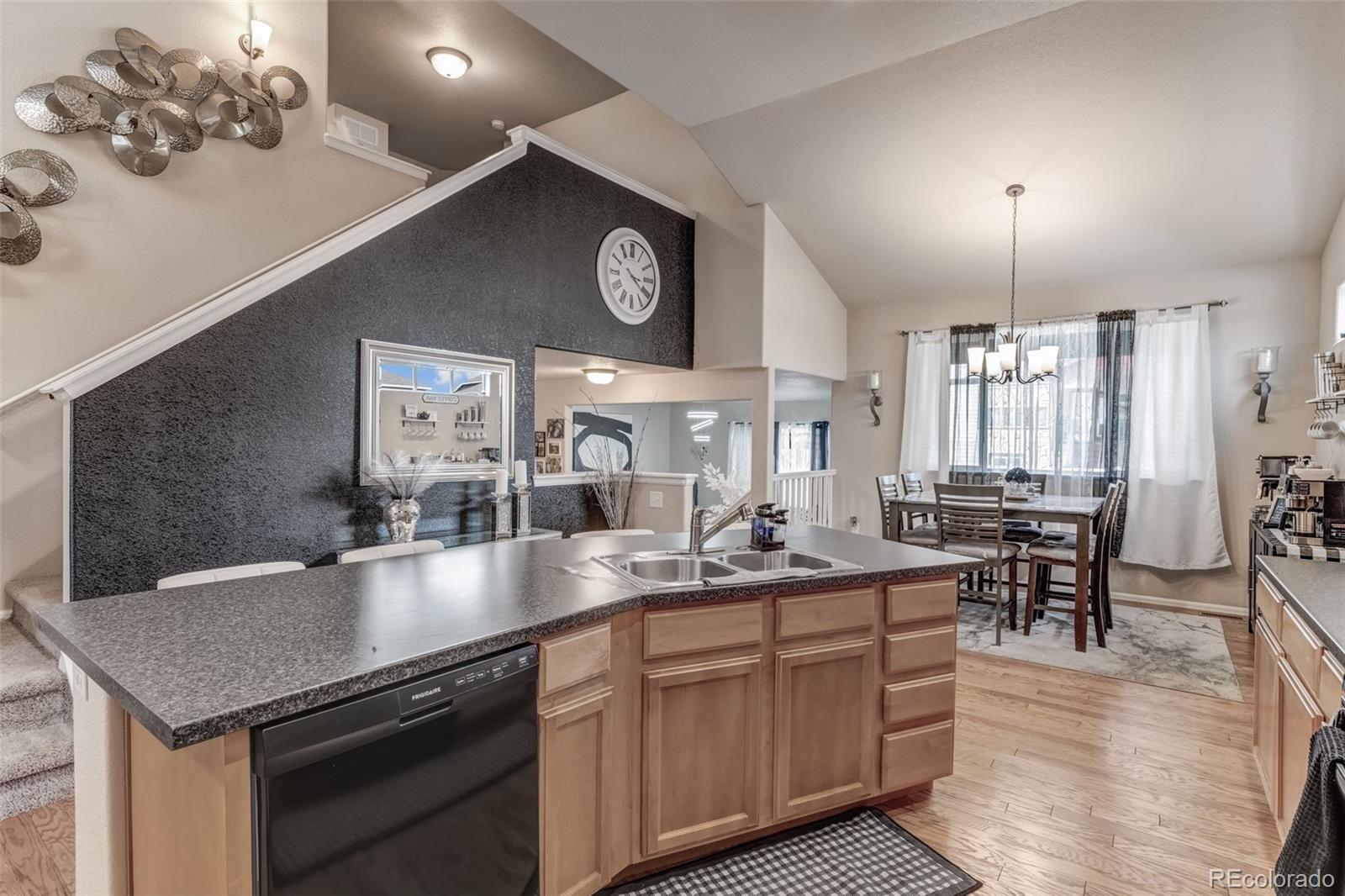 MLS Image #8 for 1601  105th avenue court,greeley, Colorado