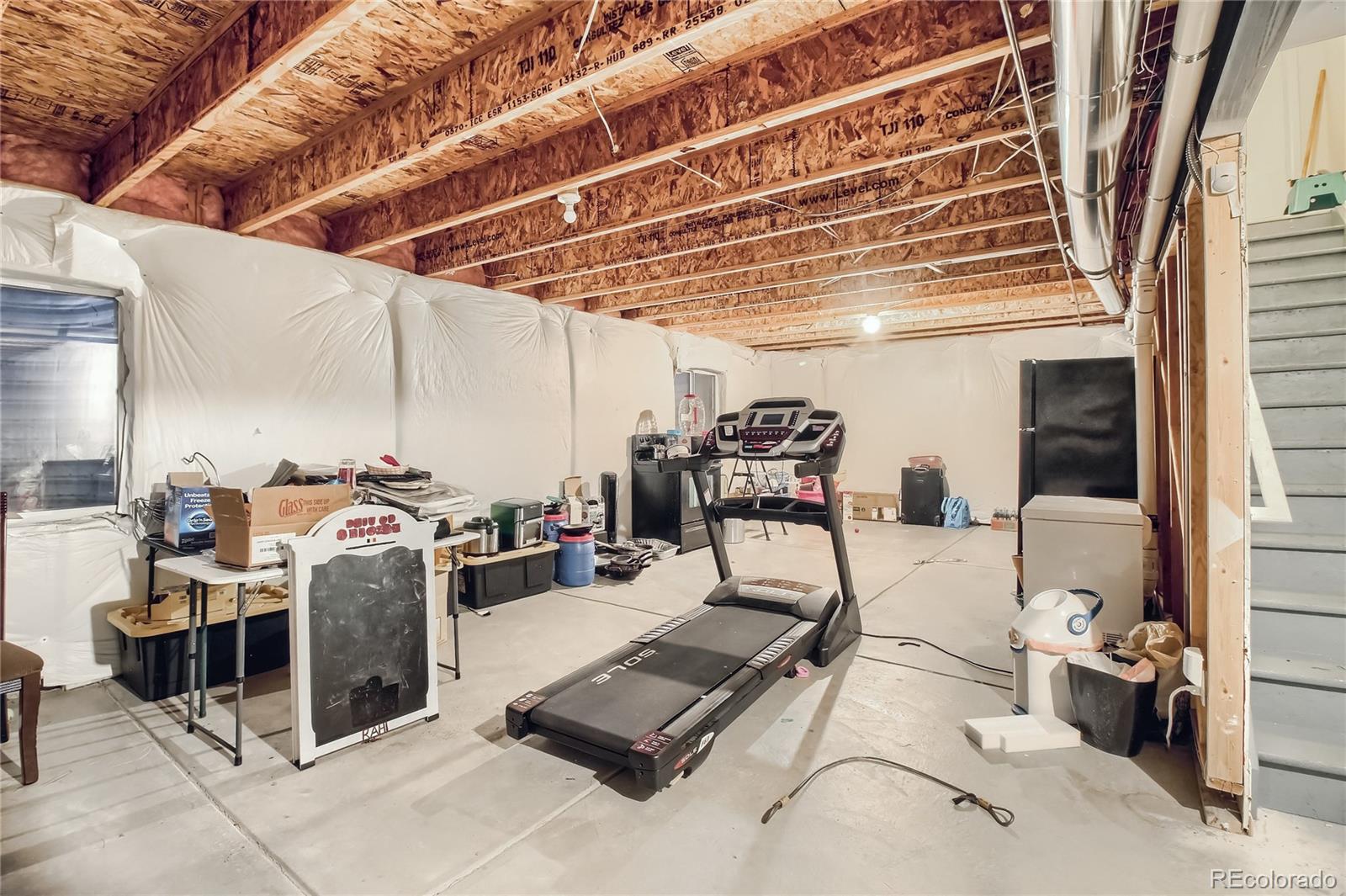 MLS Image #26 for 5528  lewiston court,denver, Colorado