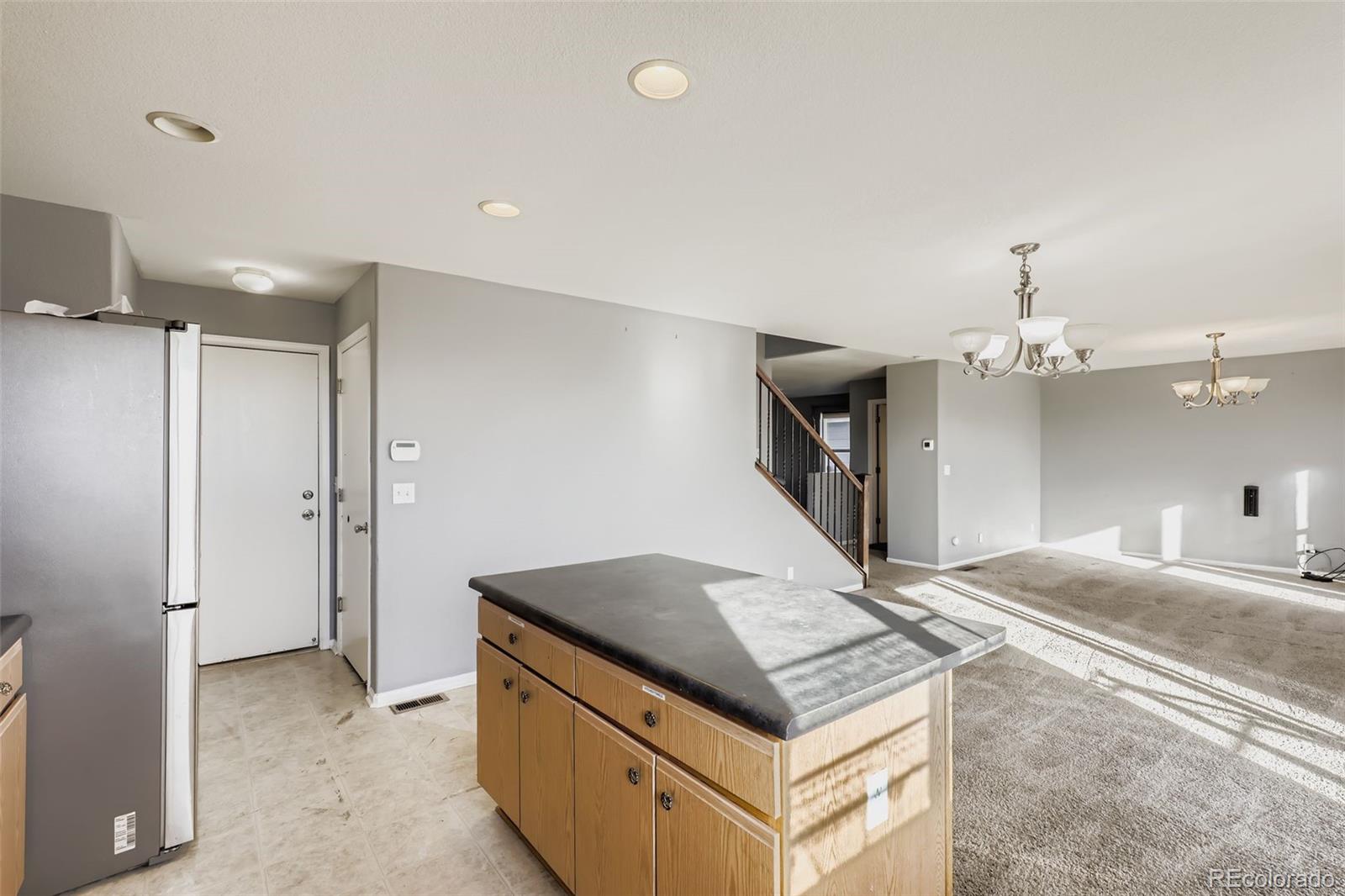 MLS Image #3 for 5528  lewiston court,denver, Colorado