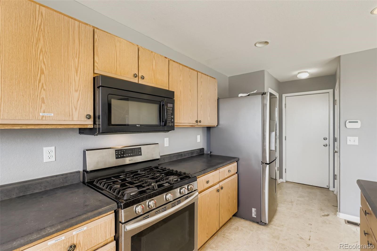 MLS Image #4 for 5528  lewiston court,denver, Colorado