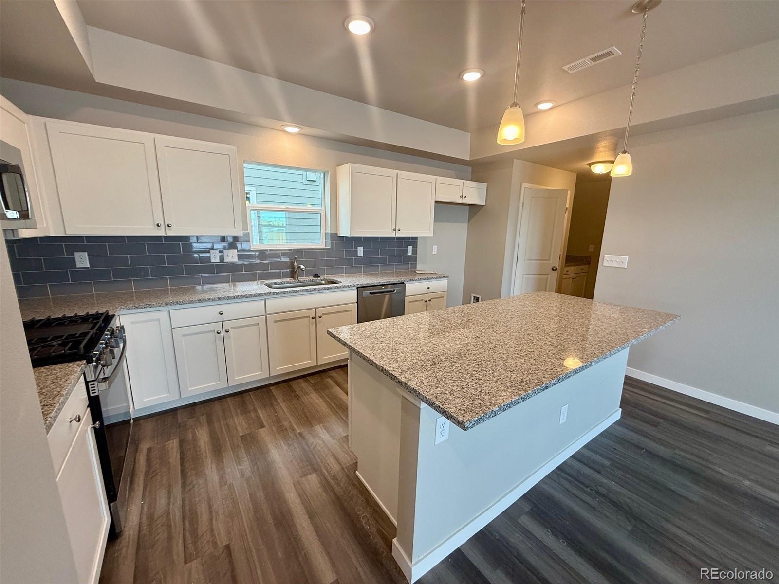MLS Image #6 for 815 n carrie street,watkins, Colorado