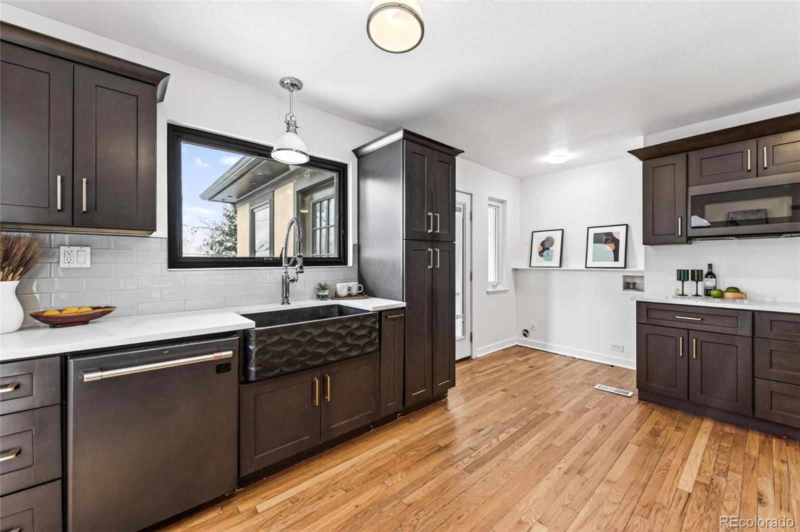MLS Image #10 for 1543 s university boulevard,denver, Colorado