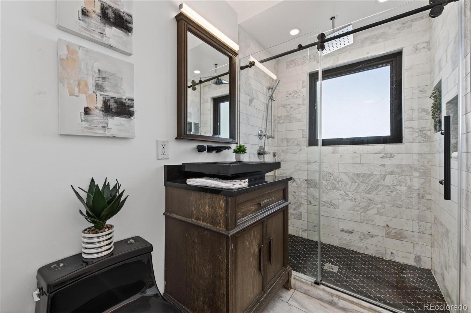 MLS Image #14 for 1543 s university boulevard,denver, Colorado
