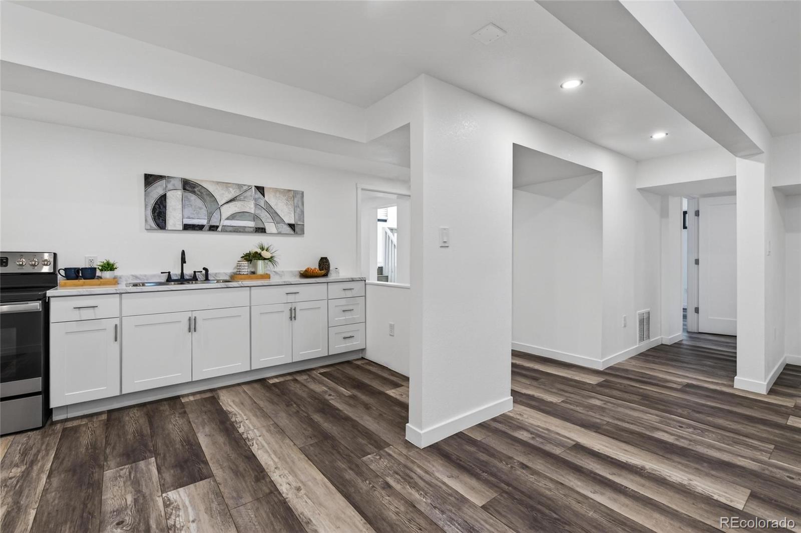 MLS Image #17 for 1543 s university boulevard,denver, Colorado