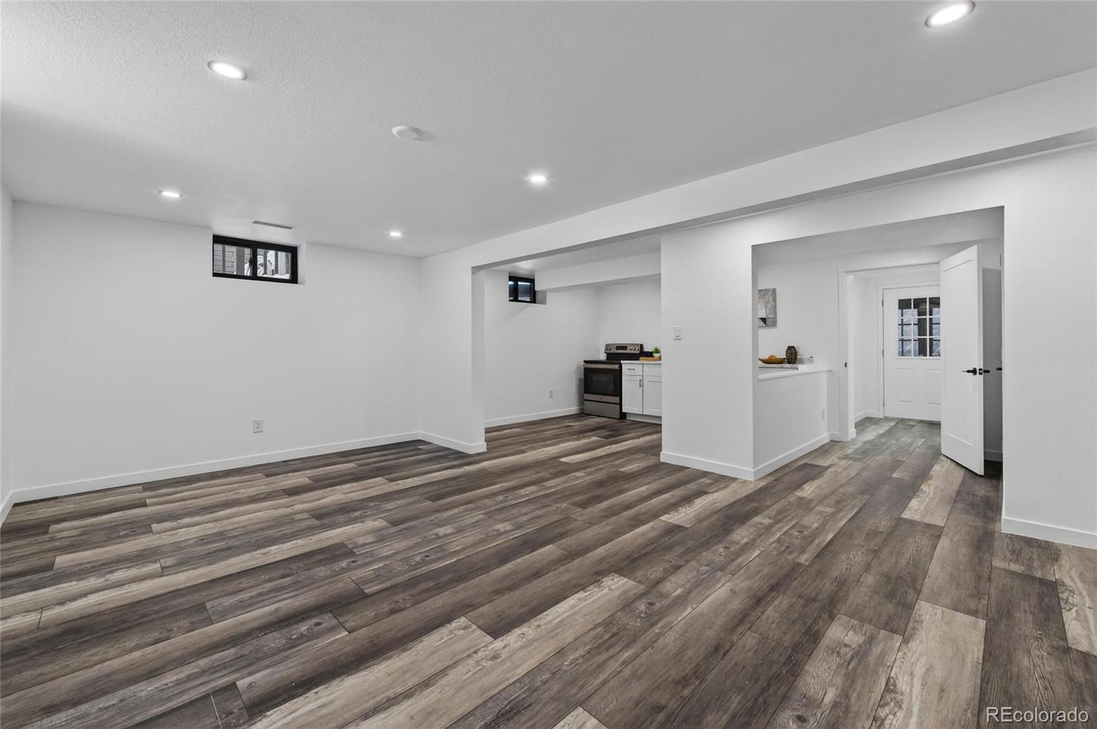 MLS Image #20 for 1543 s university boulevard,denver, Colorado