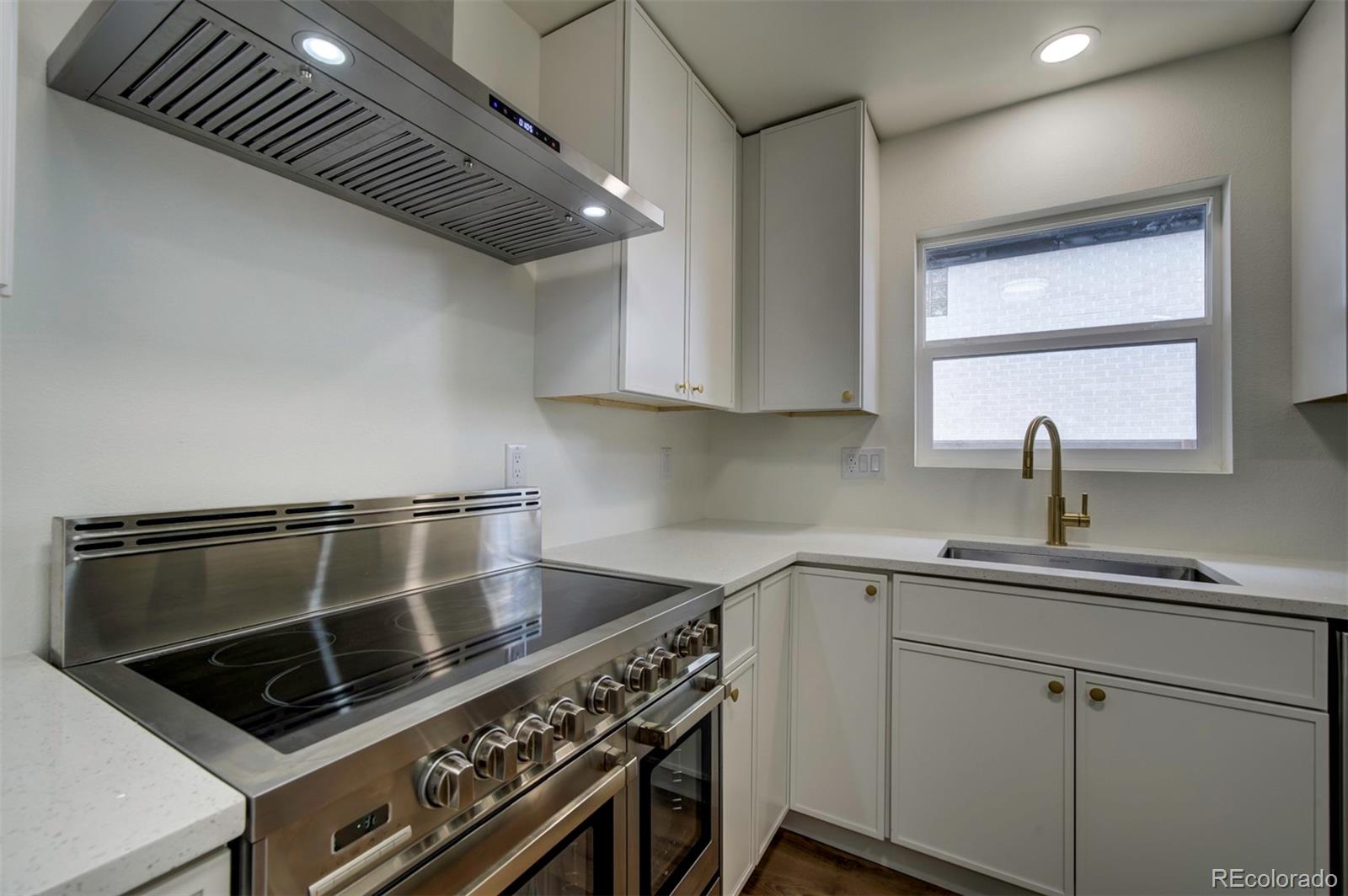 MLS Image #9 for 1815 s monroe street,denver, Colorado