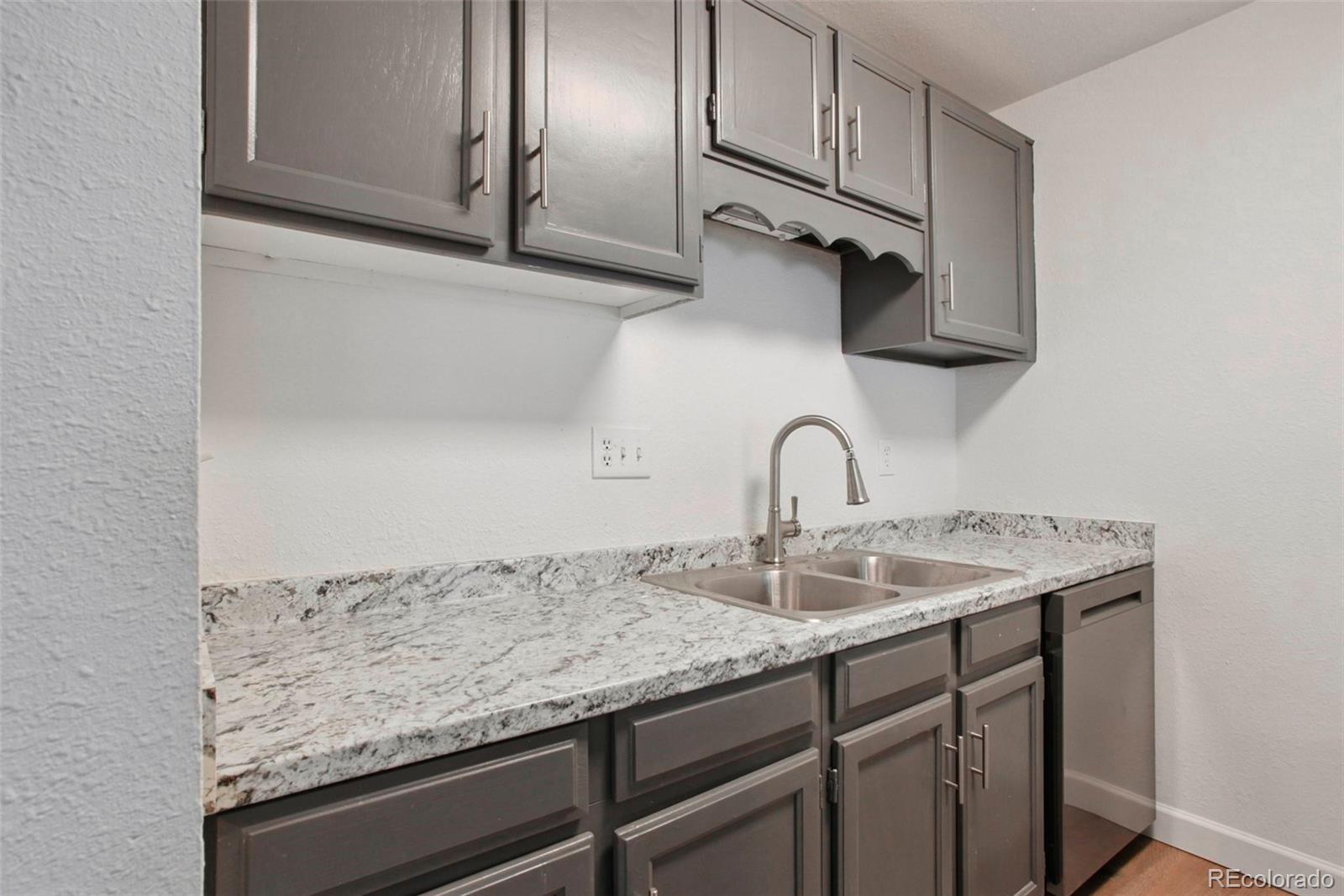 MLS Image #7 for    ,, Colorado
